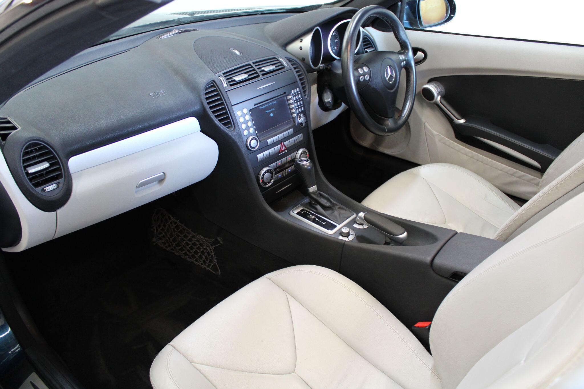 Mercedes SLK - Image 2
