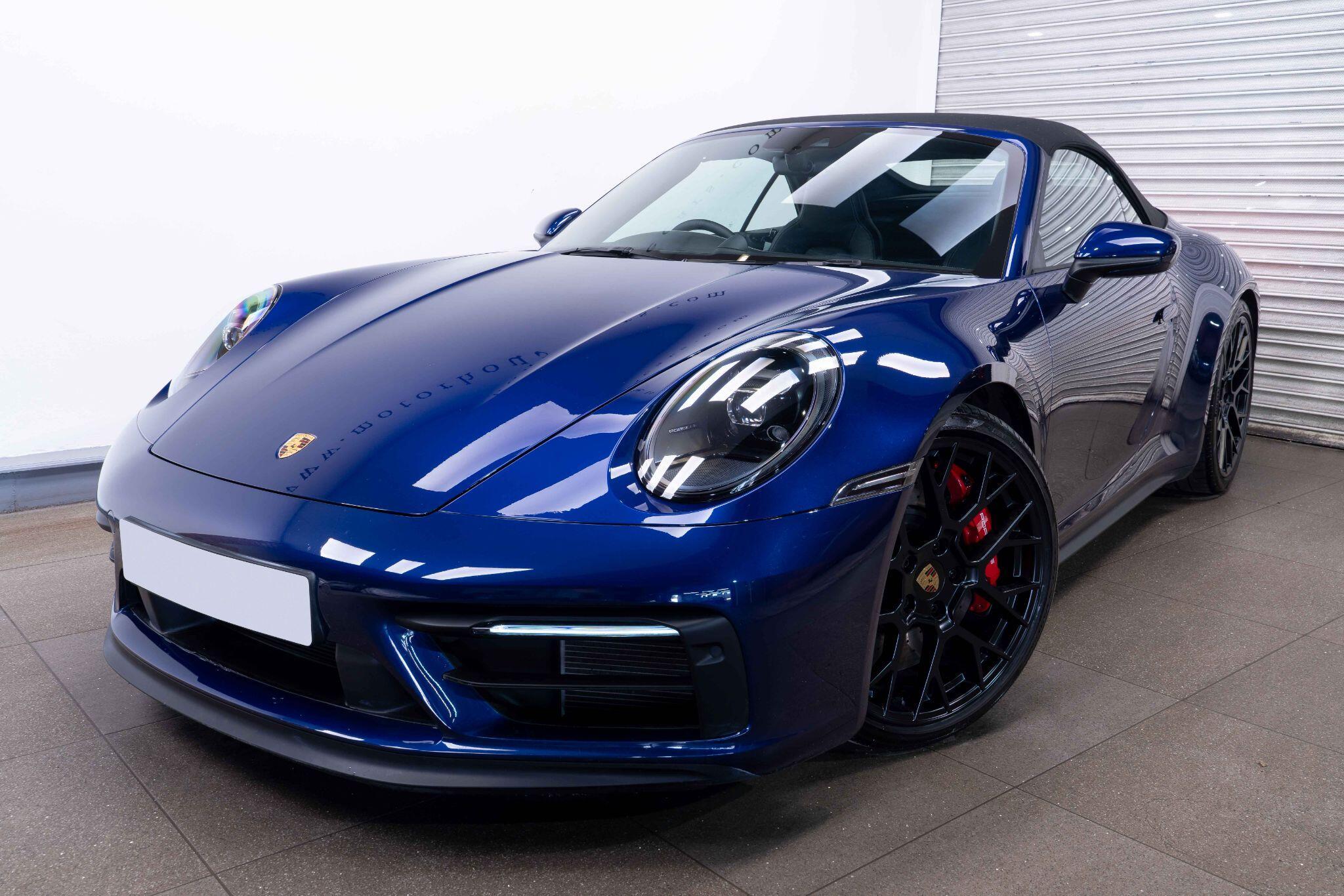 Porsche 911 - Image 5