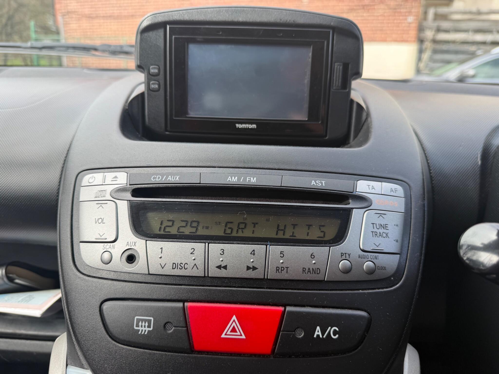 Toyota Aygo - Image 10