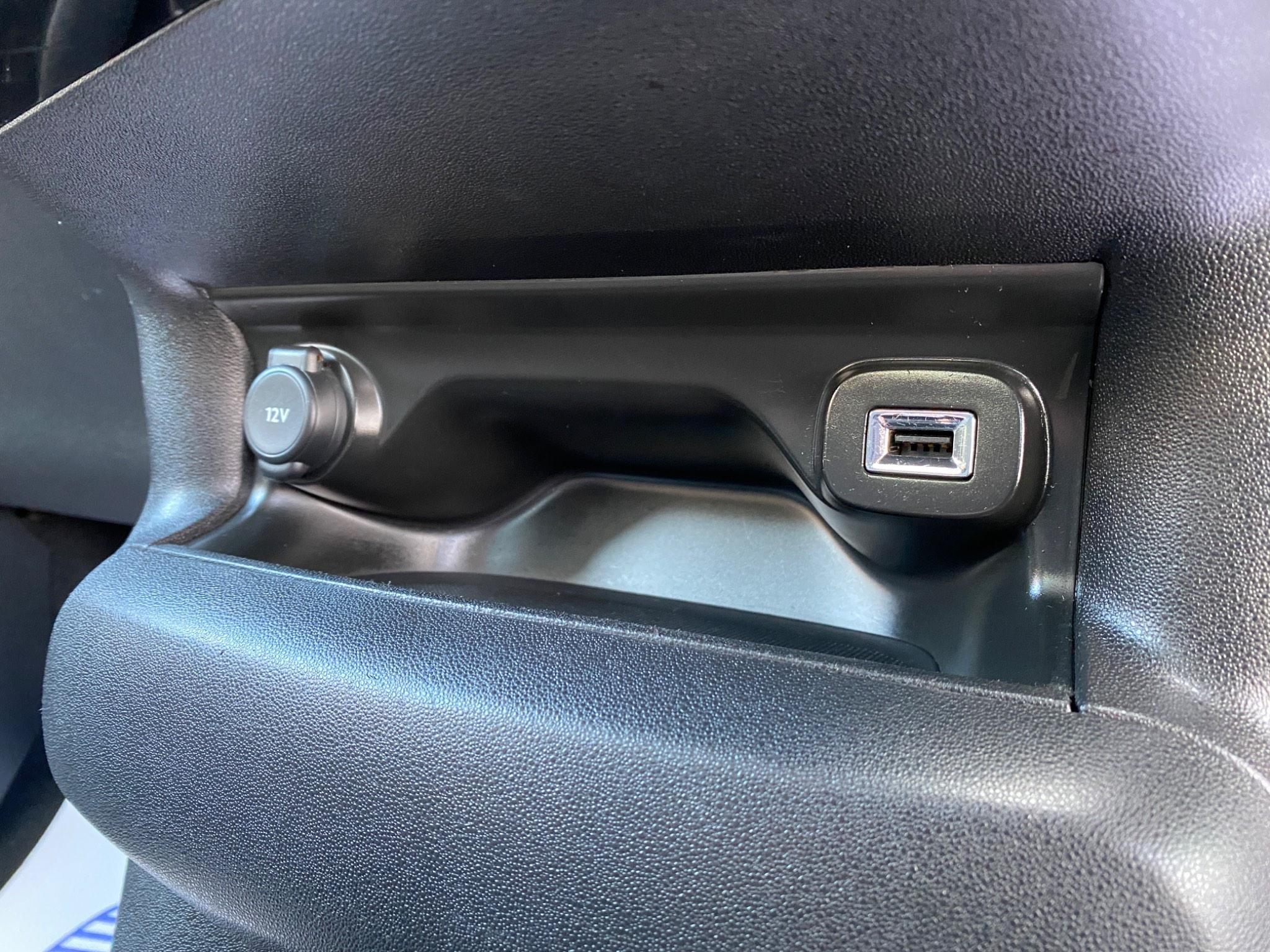 Citroen C4 Cactus - Image 51