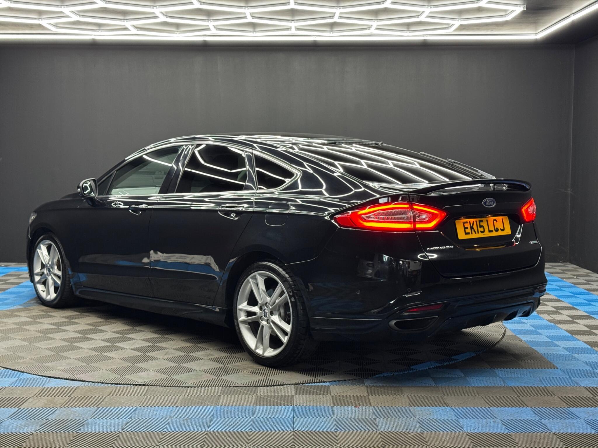 Ford Mondeo - Image 7