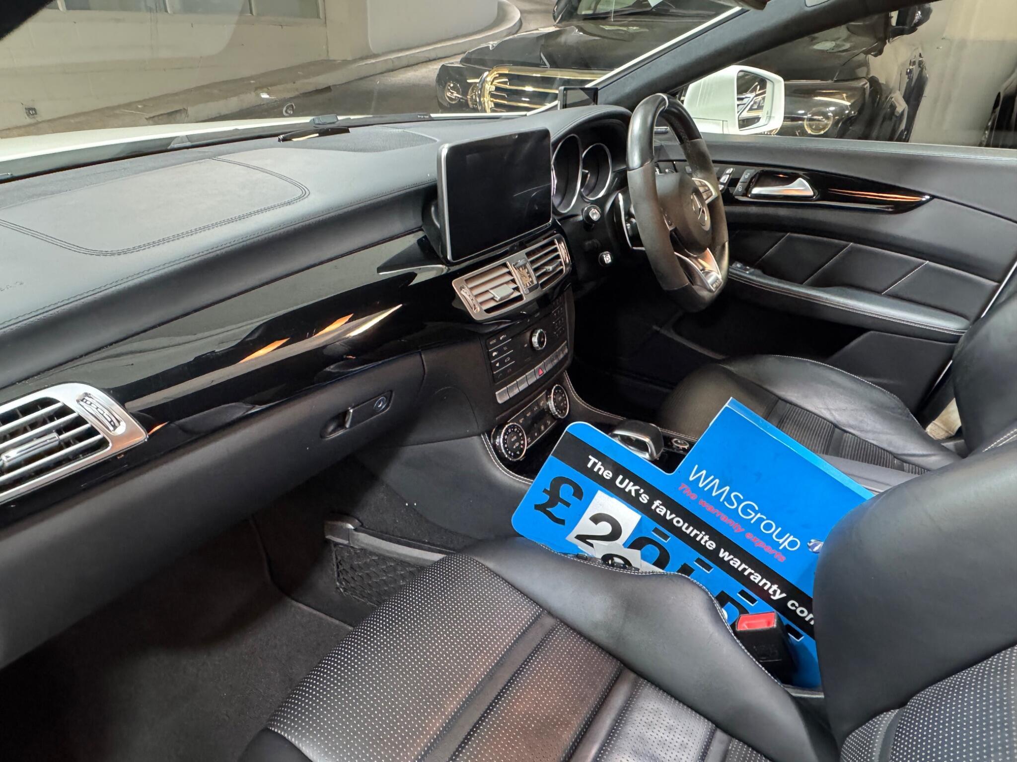 Mercedes CLS - Image 10