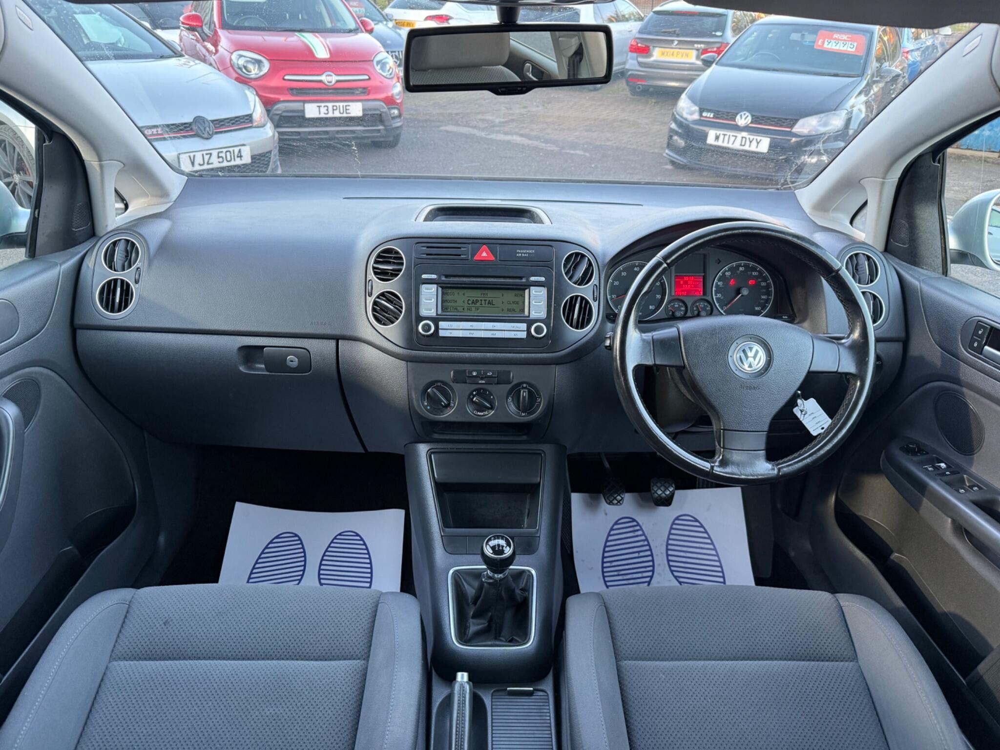 Volkswagen Golf Plus - Image 30