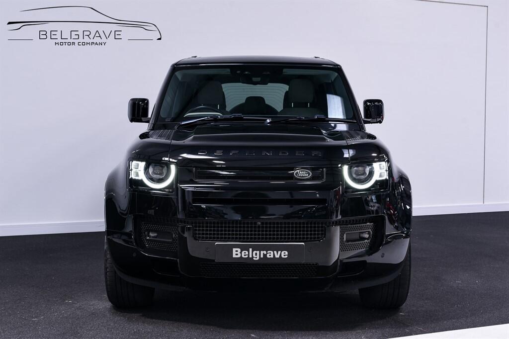 Land Rover Defender 110 - Image 6