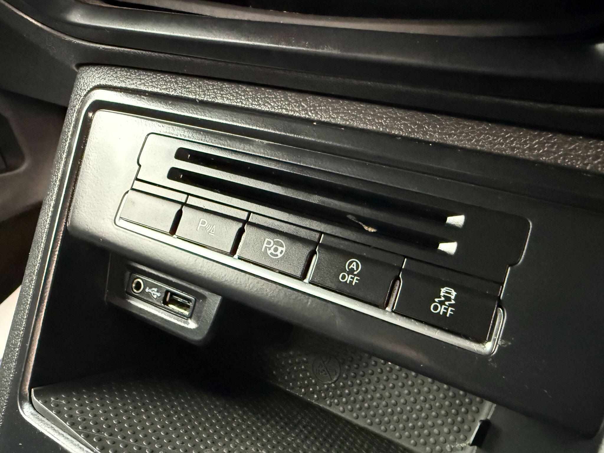 Volkswagen Tiguan - Image 51