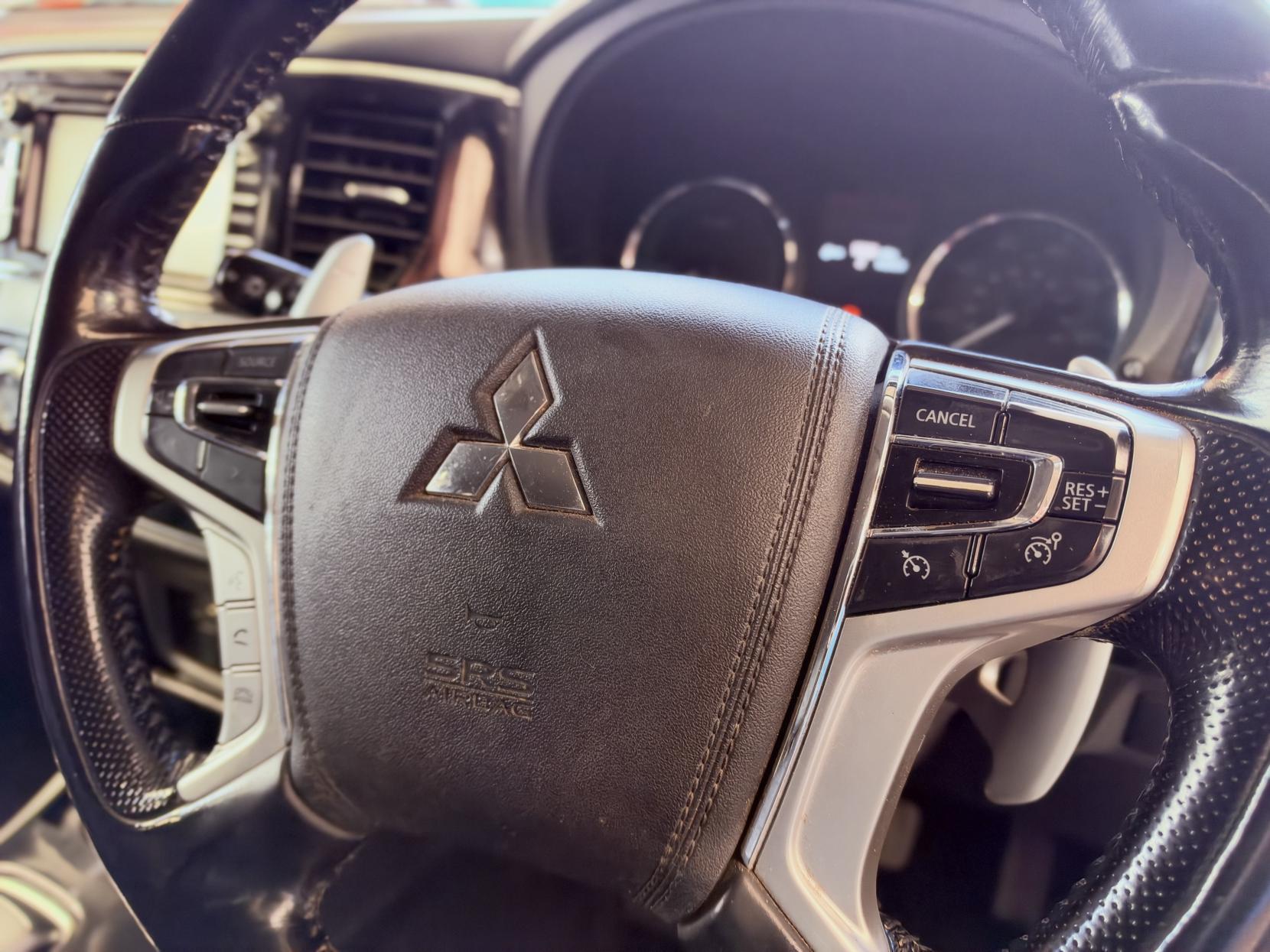 Mitsubishi Outlander - Image 14
