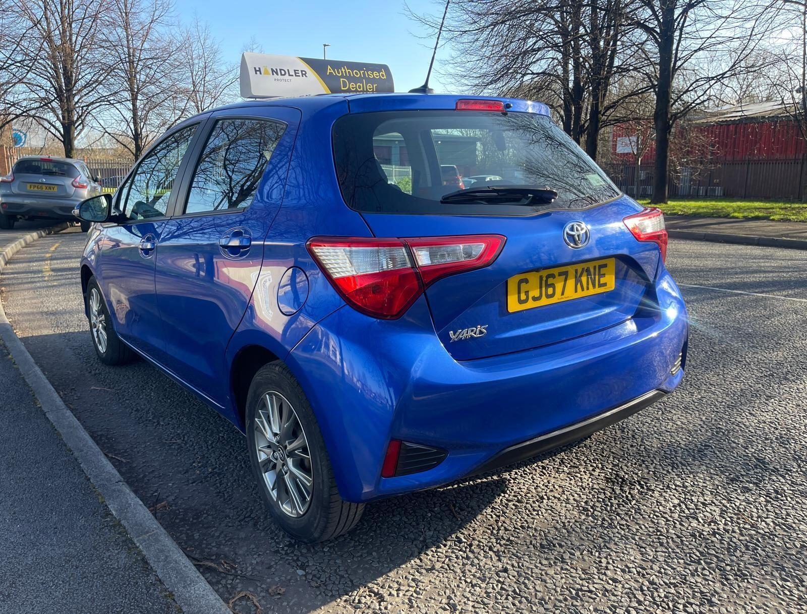 Toyota Yaris - Image 6