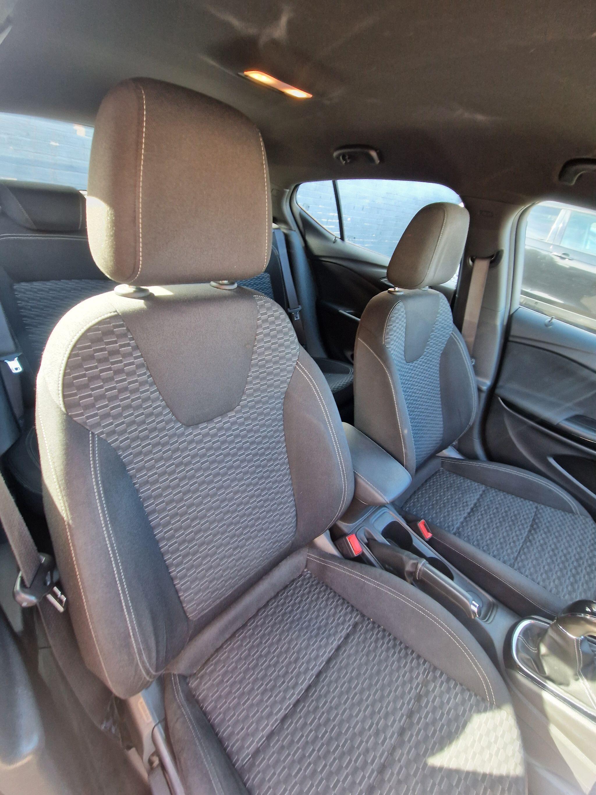 Vauxhall Astra - Image 30