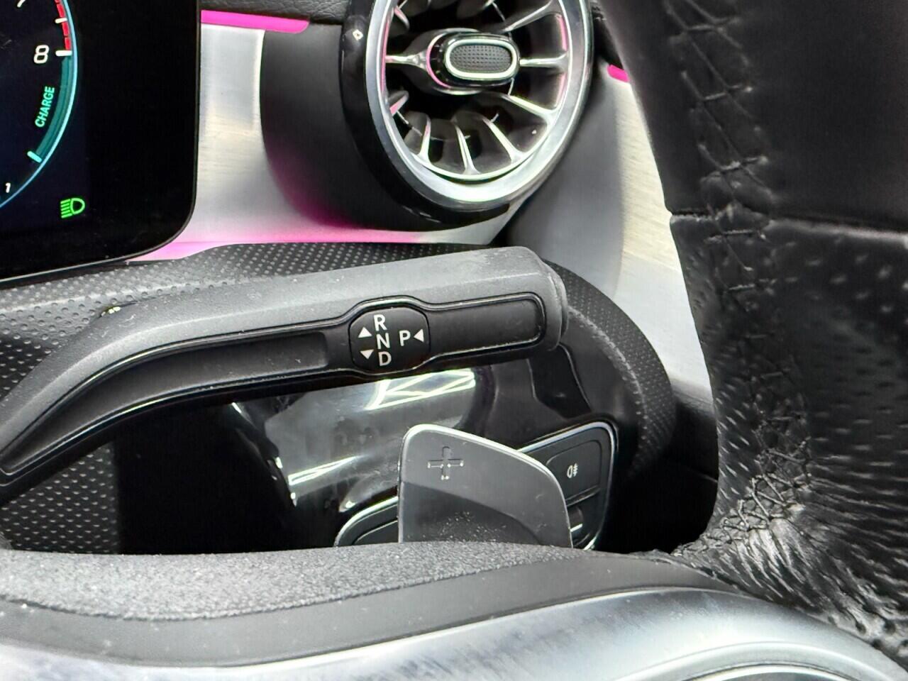 Mercedes CLA - Image 23