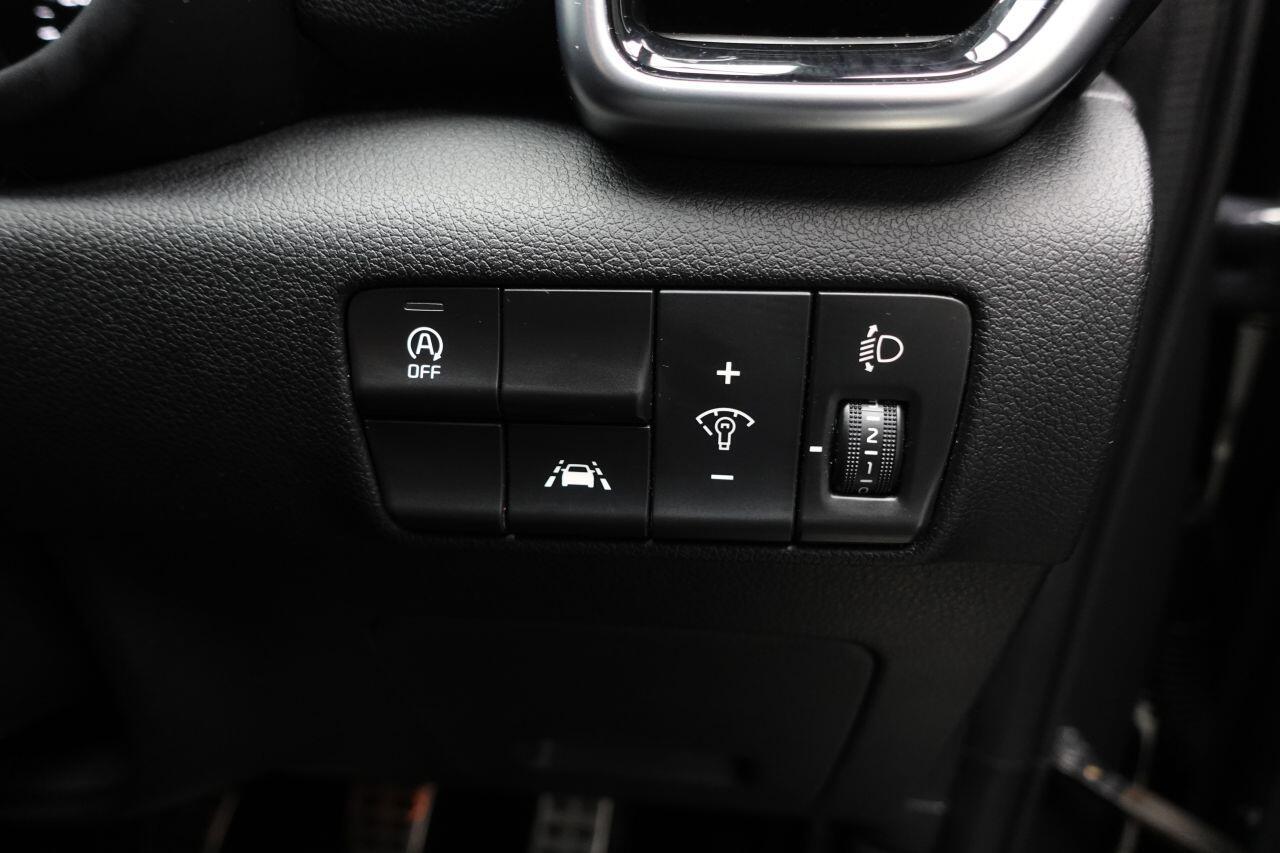 Kia Sportage - Image 48