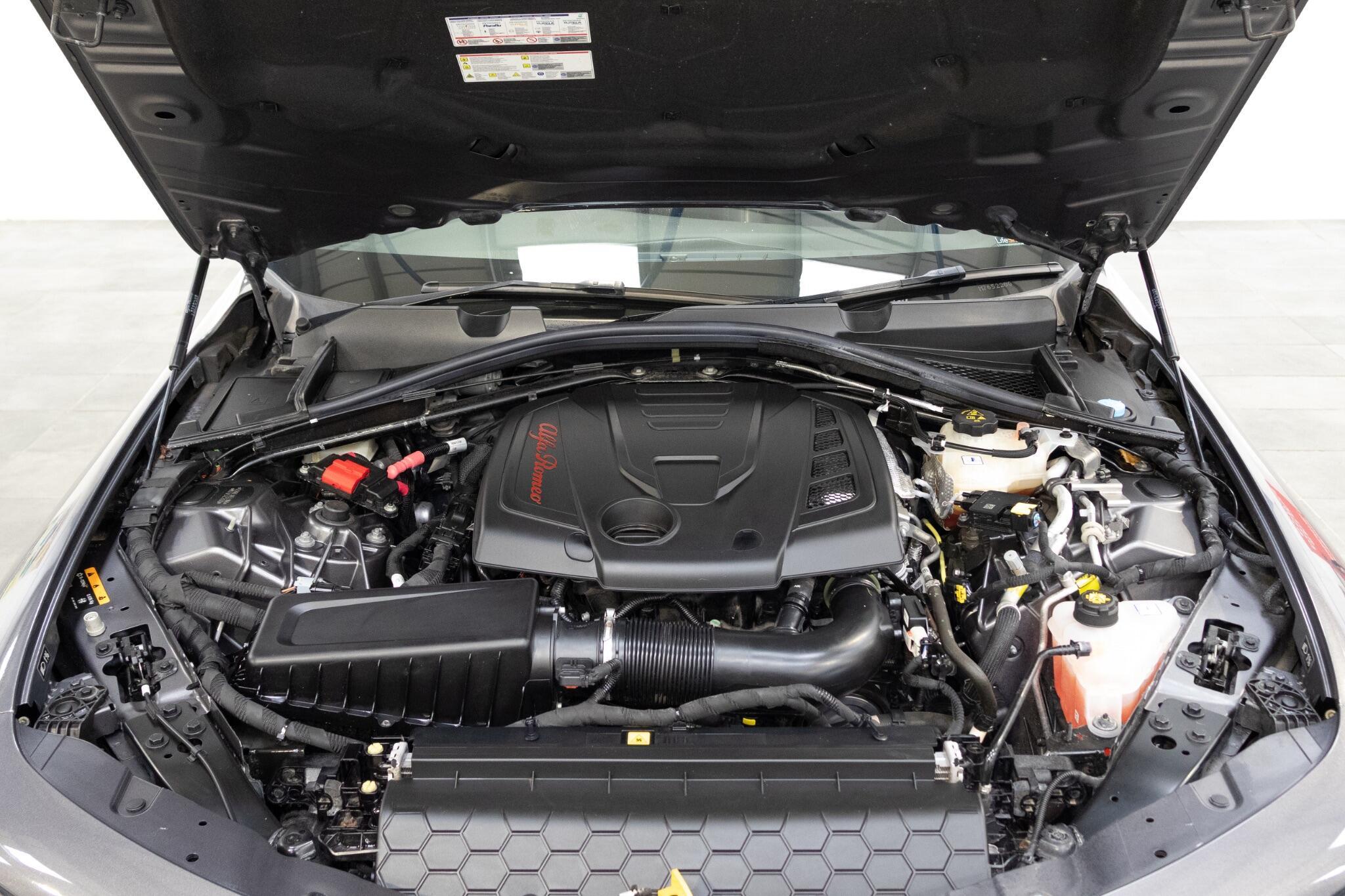 Alfa Romeo Giulia - Image 40