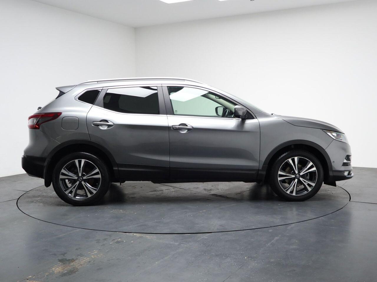 Nissan Qashqai - Image 14