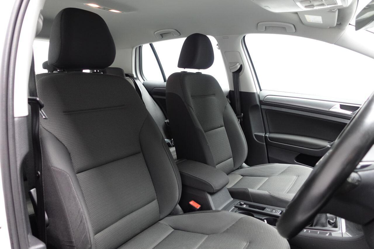 Volkswagen Golf - Image 3