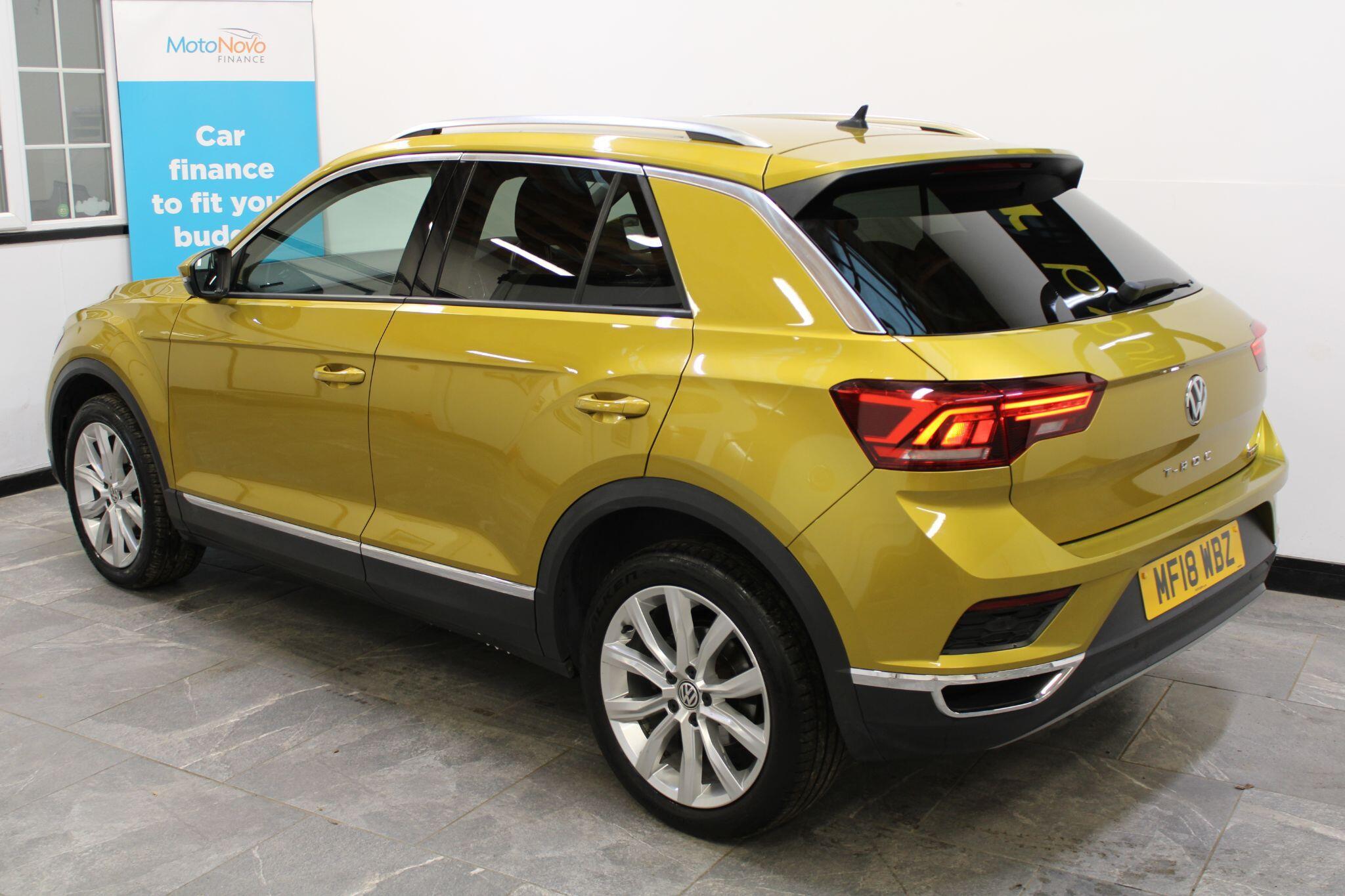 Volkswagen T-Roc - Image 20