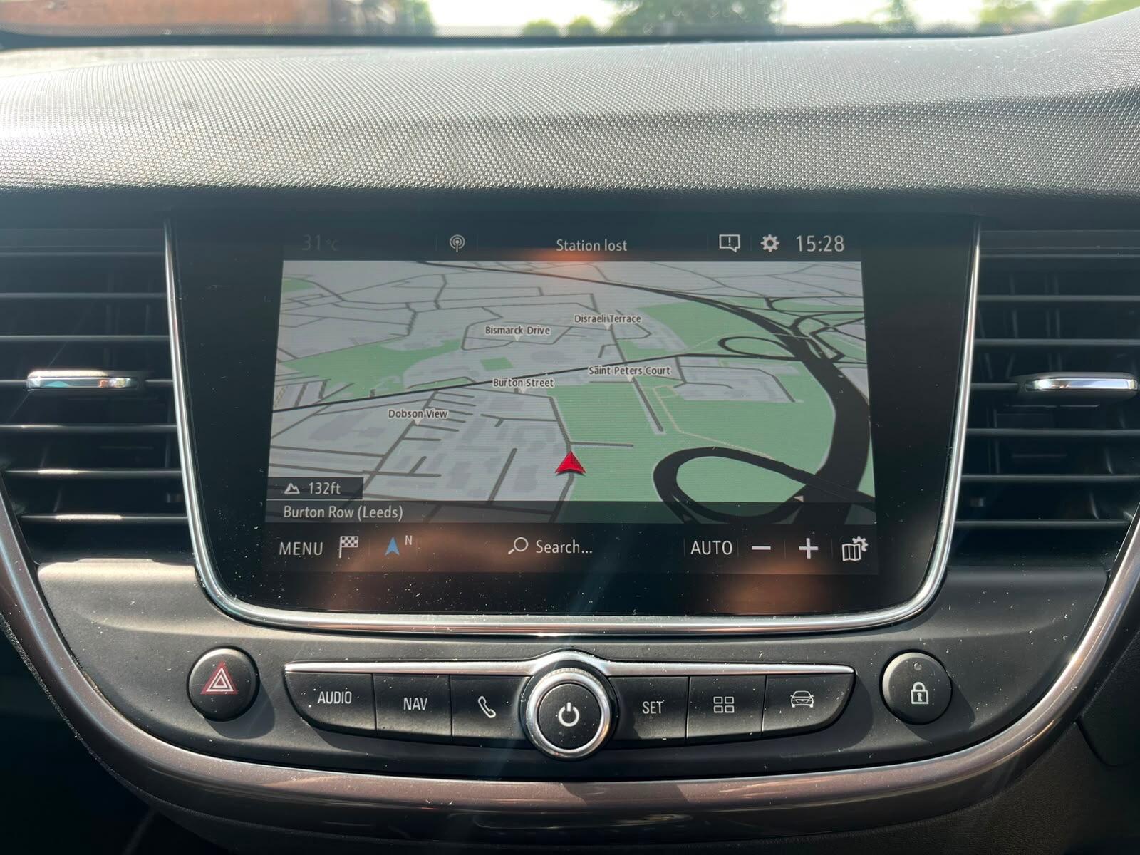 Vauxhall Crossland X - Image 19