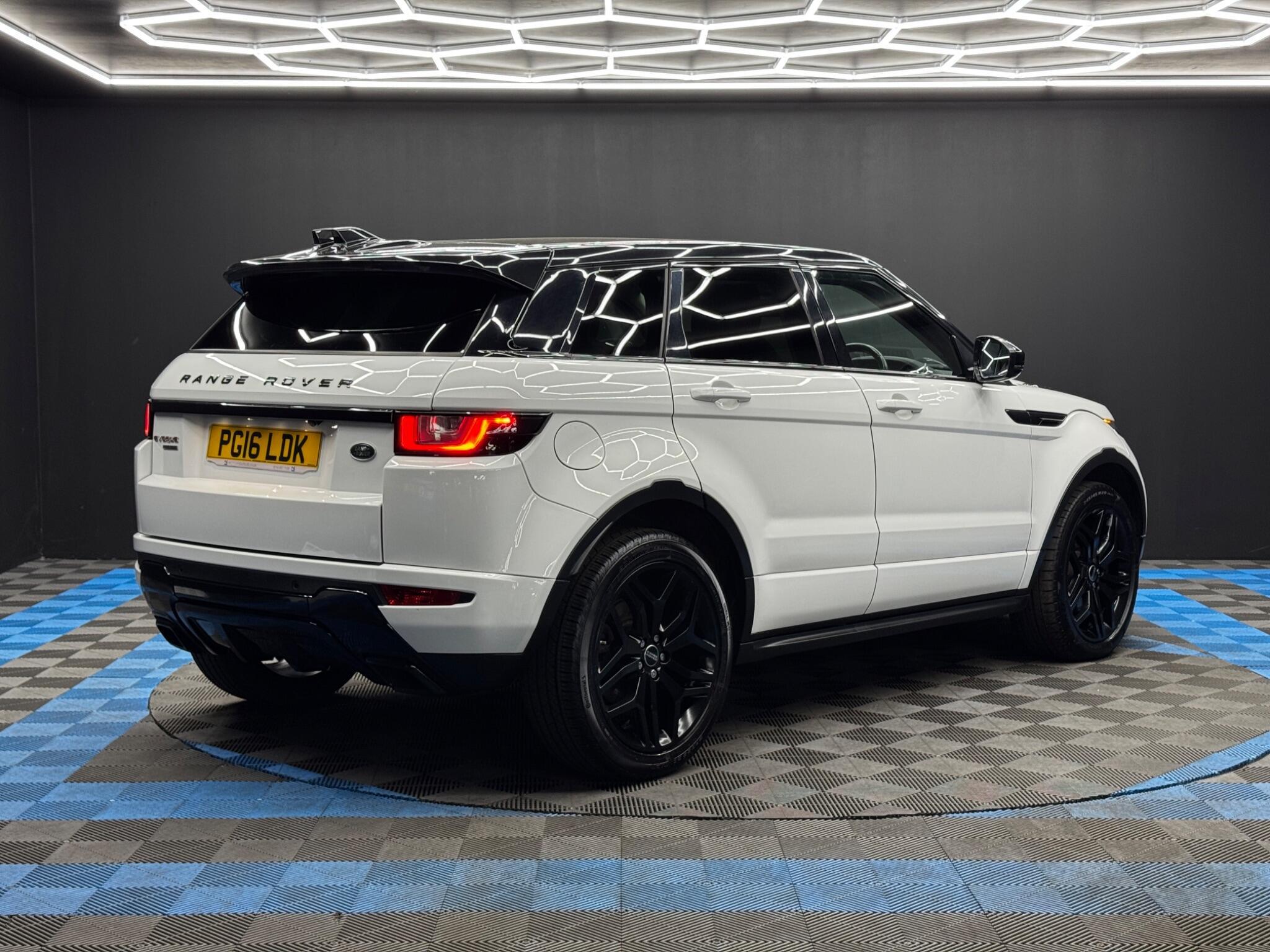 Land Rover Range Rover Evoque - Image 5