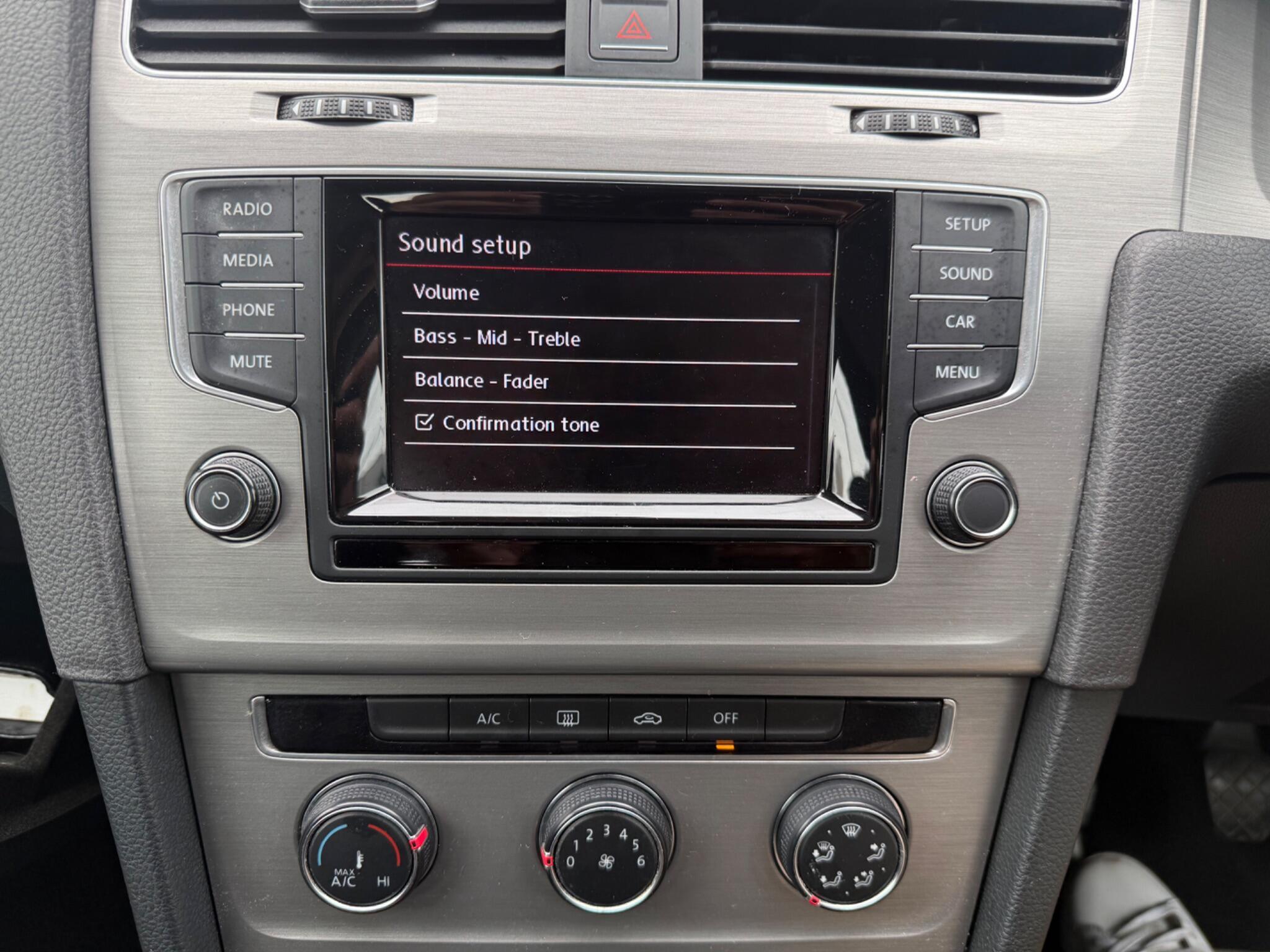 Volkswagen Golf - Image 13