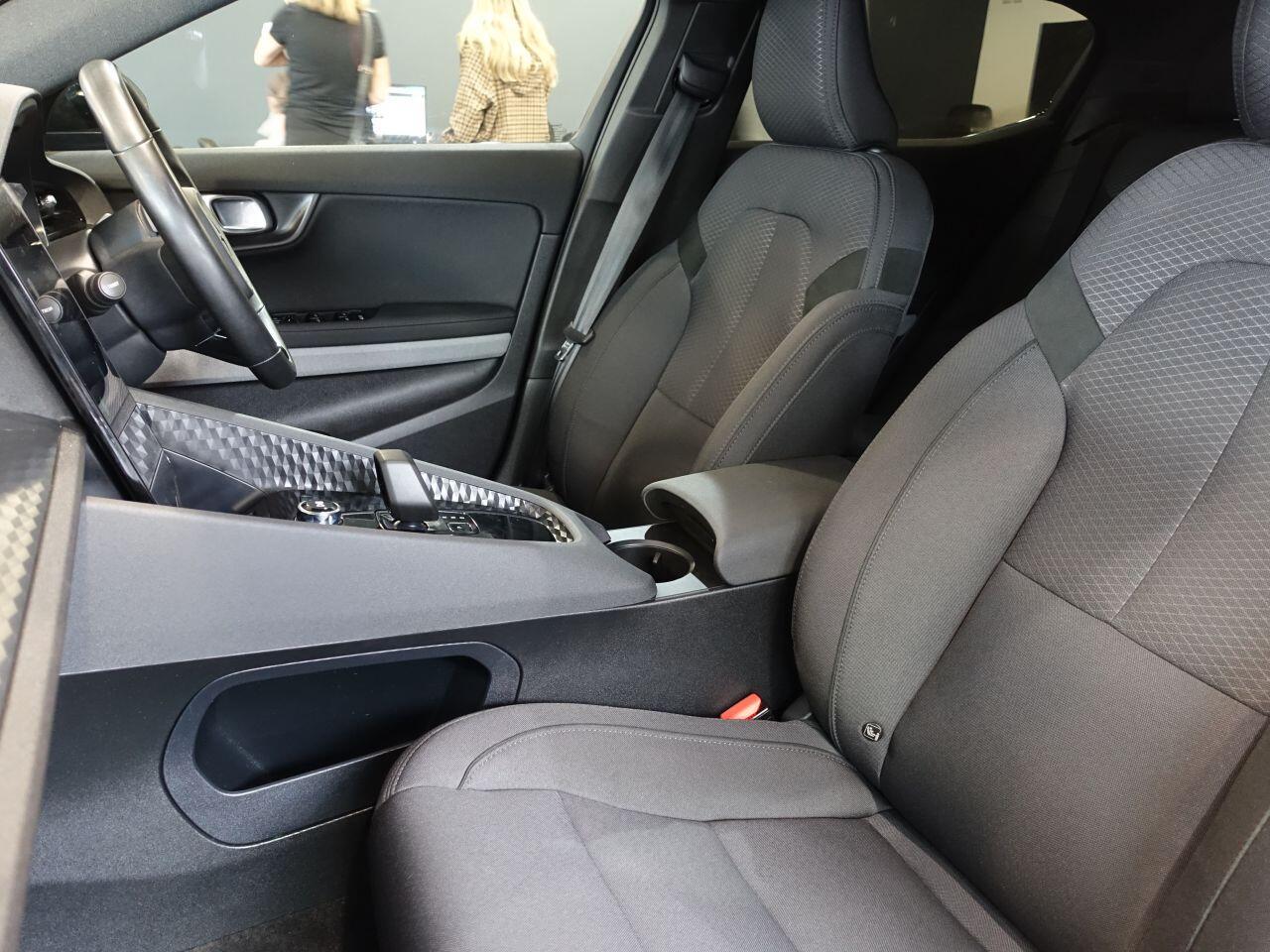 Polestar Polestar 2 - Image 12
