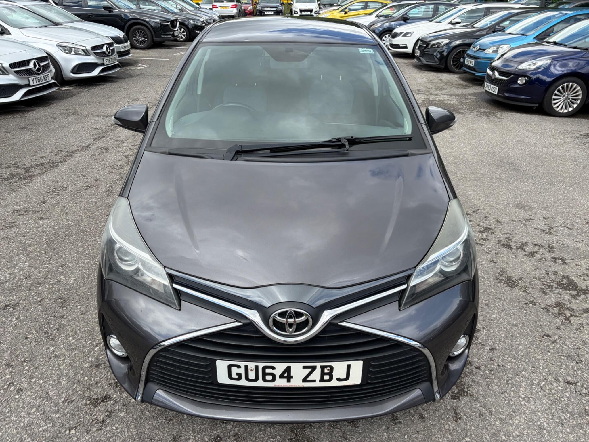 Toyota Yaris - Image 3