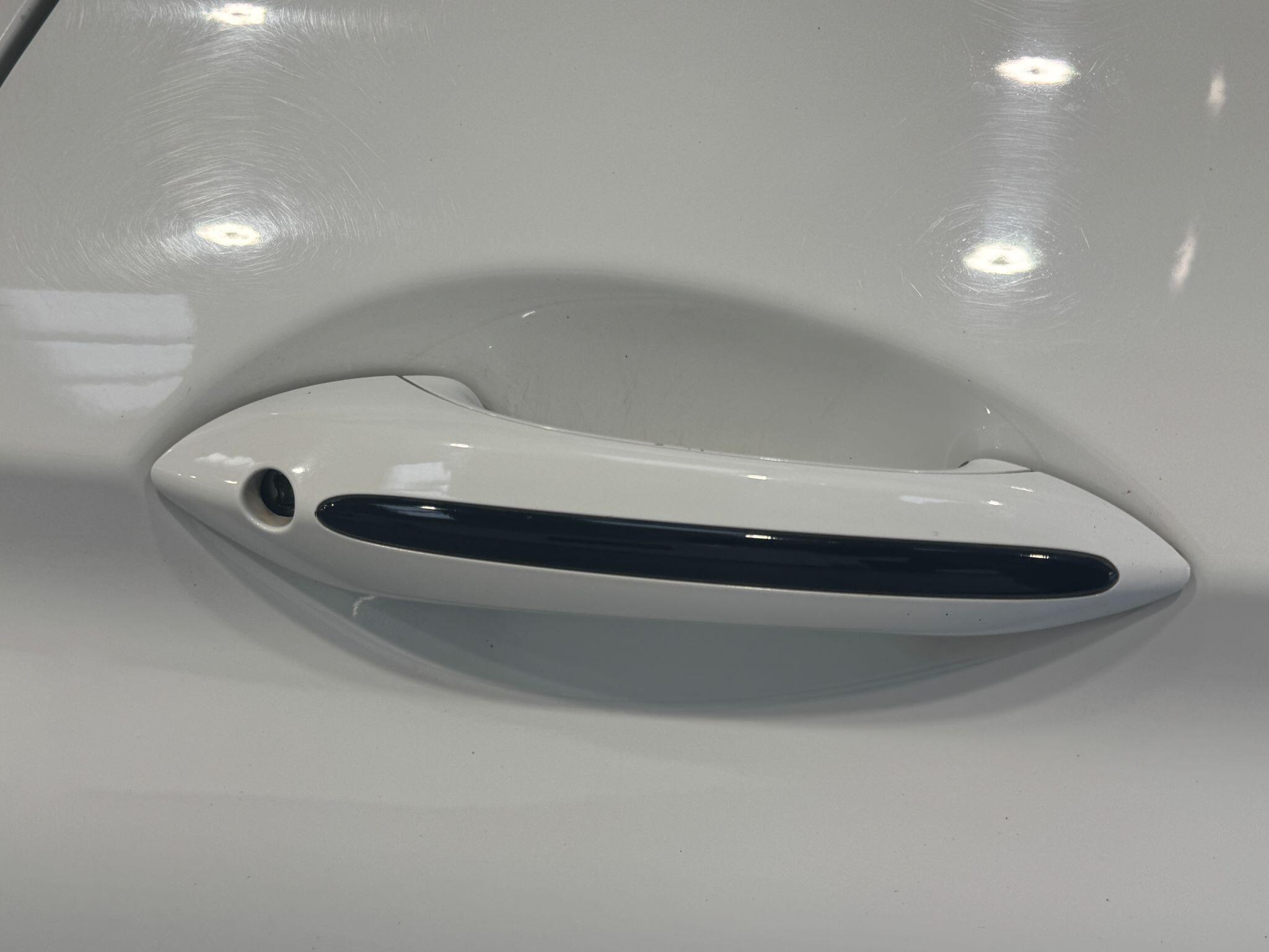 BMW 6 Series - Image 42