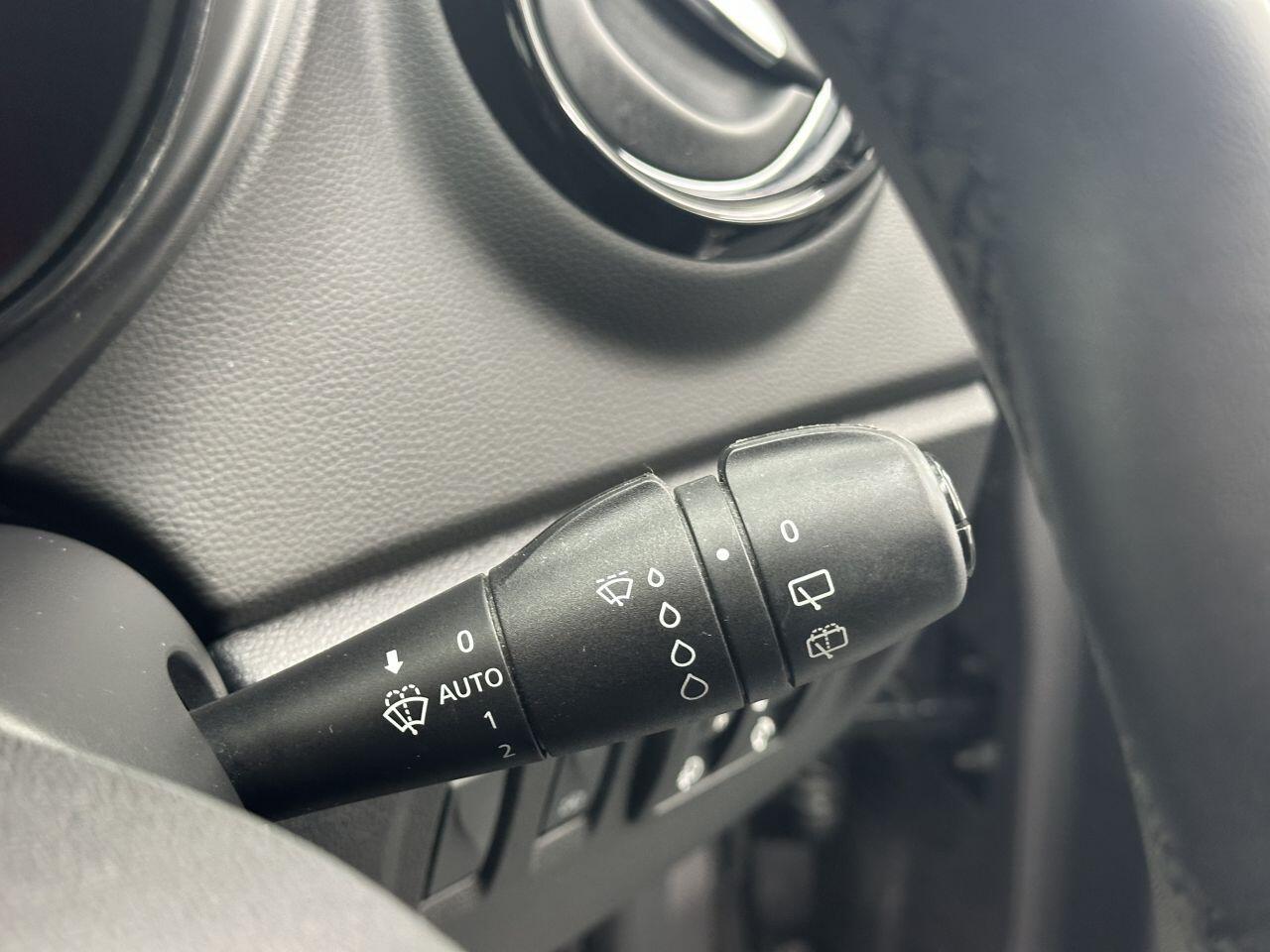 Renault Captur - Image 25