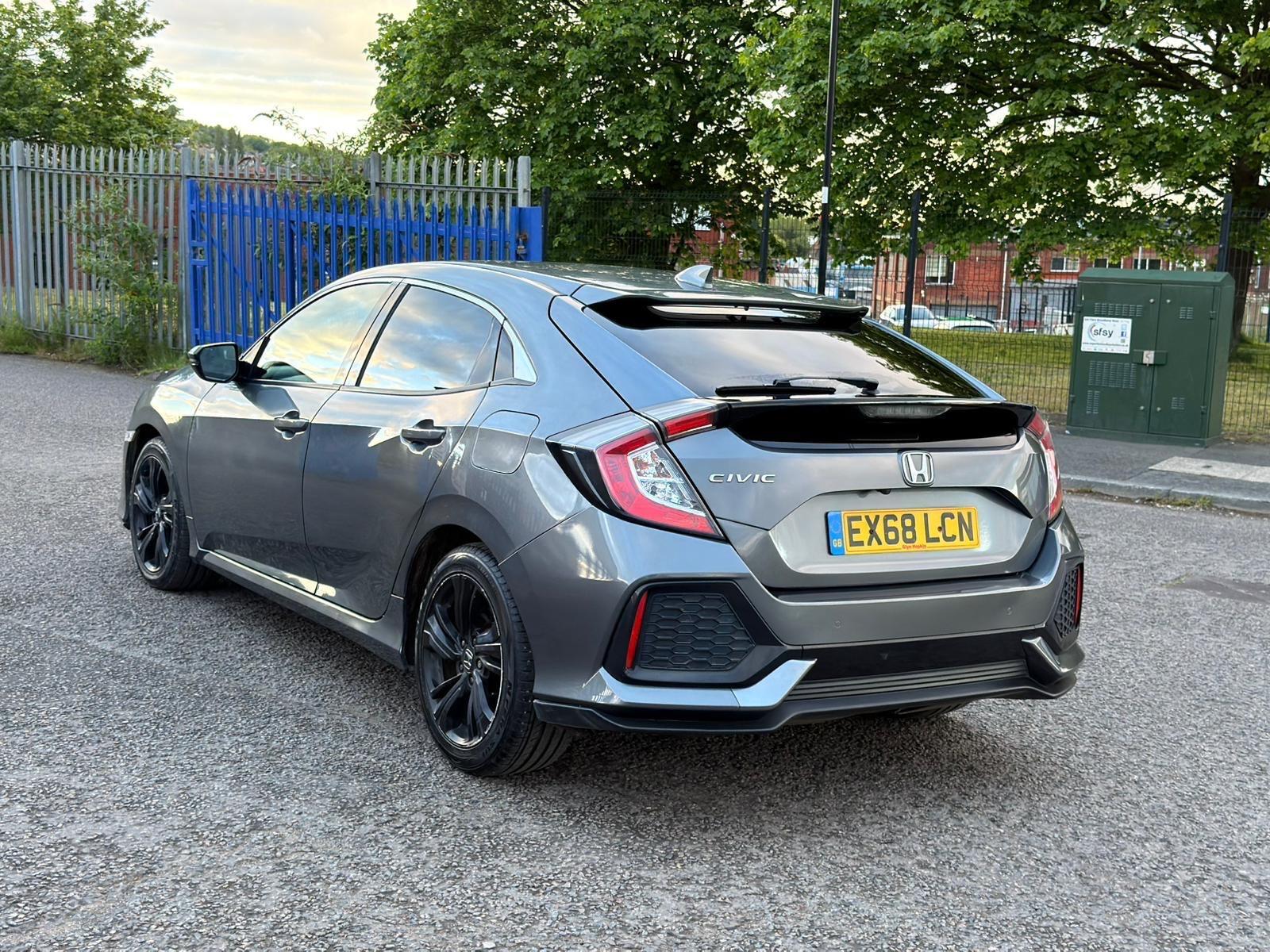 Honda Civic - Image 4