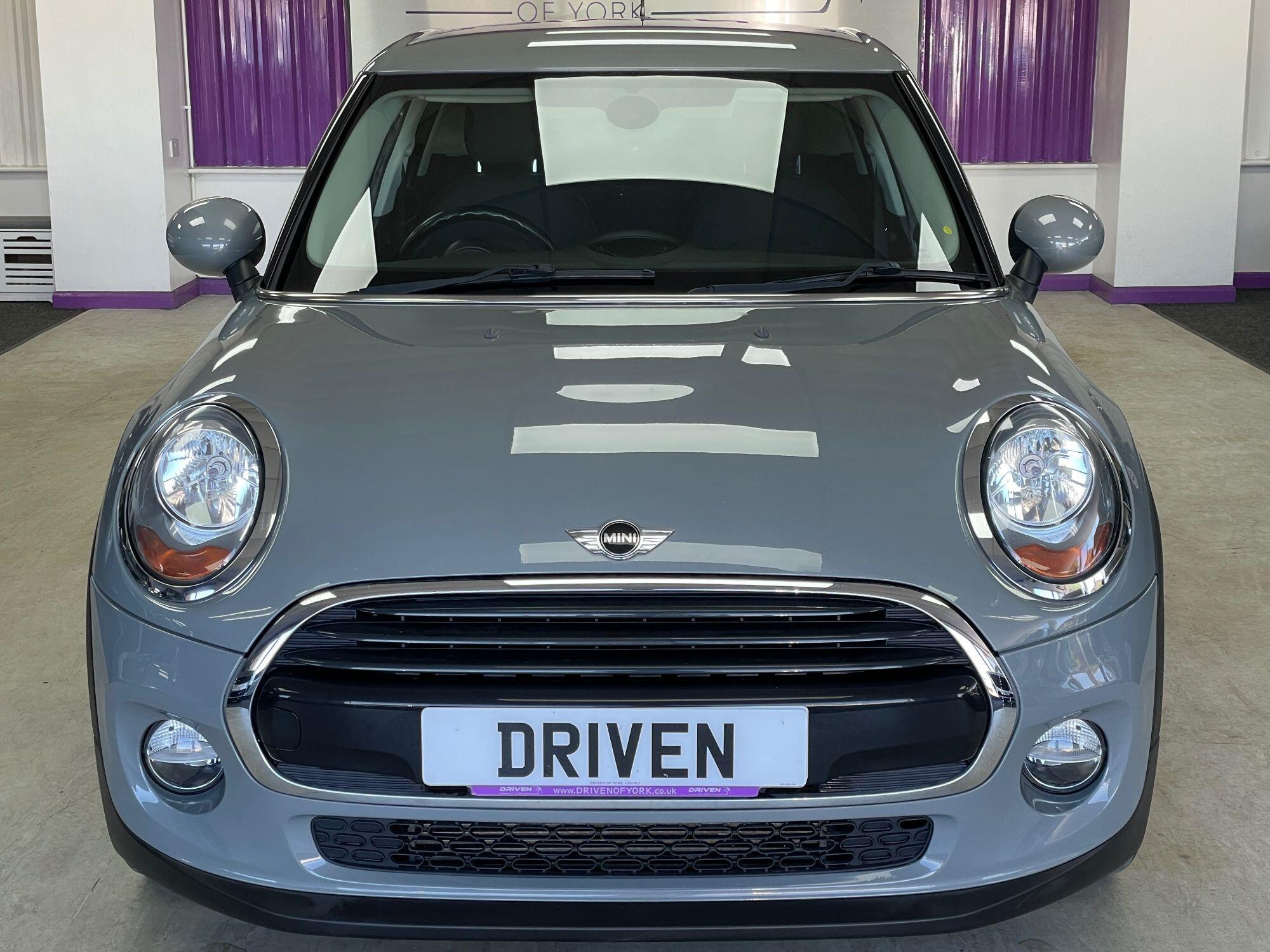 MINI Hatch - Image 7