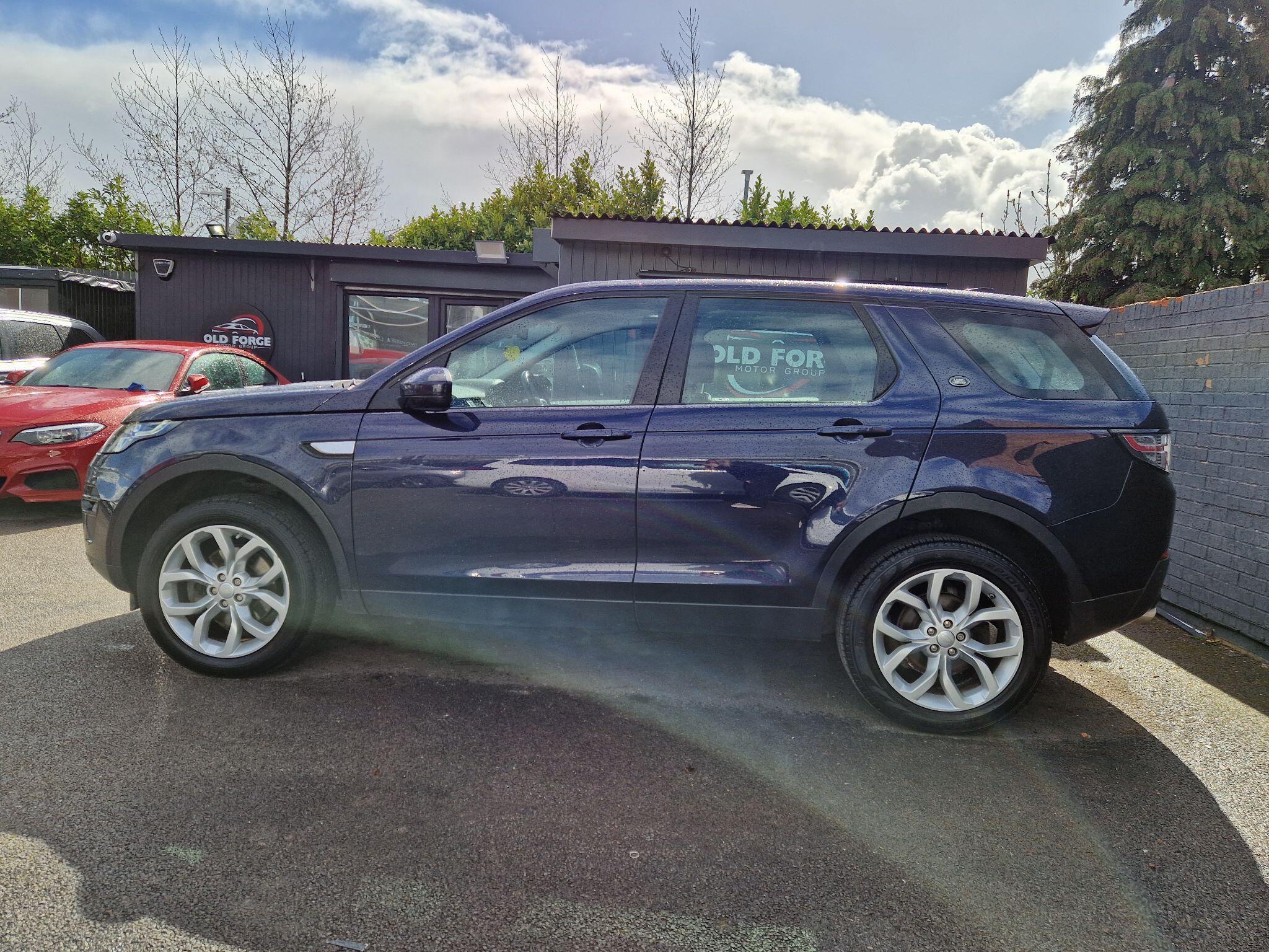 Land Rover DISCOVERY SPORT - Image 6