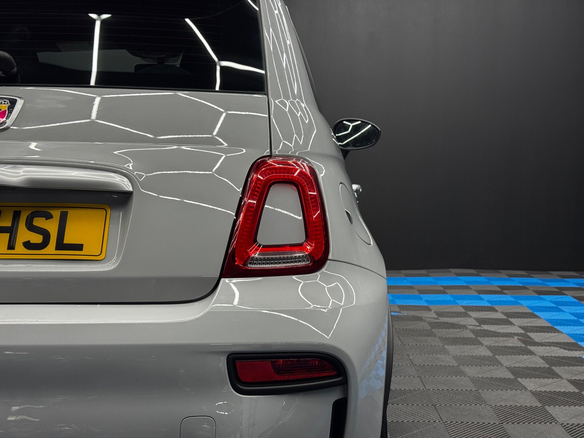 Abarth 595 - Image 37