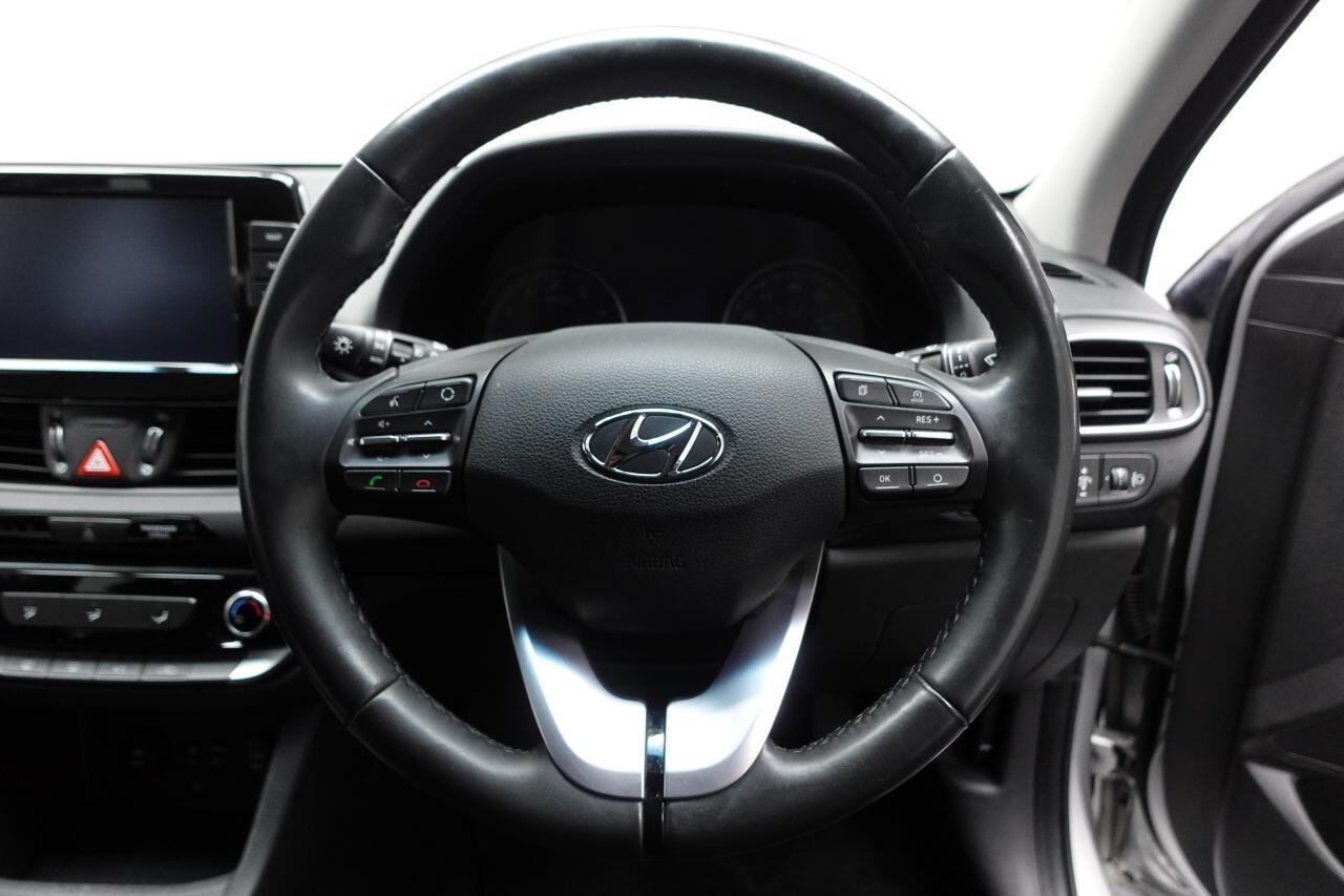 Hyundai i30 - Image 29