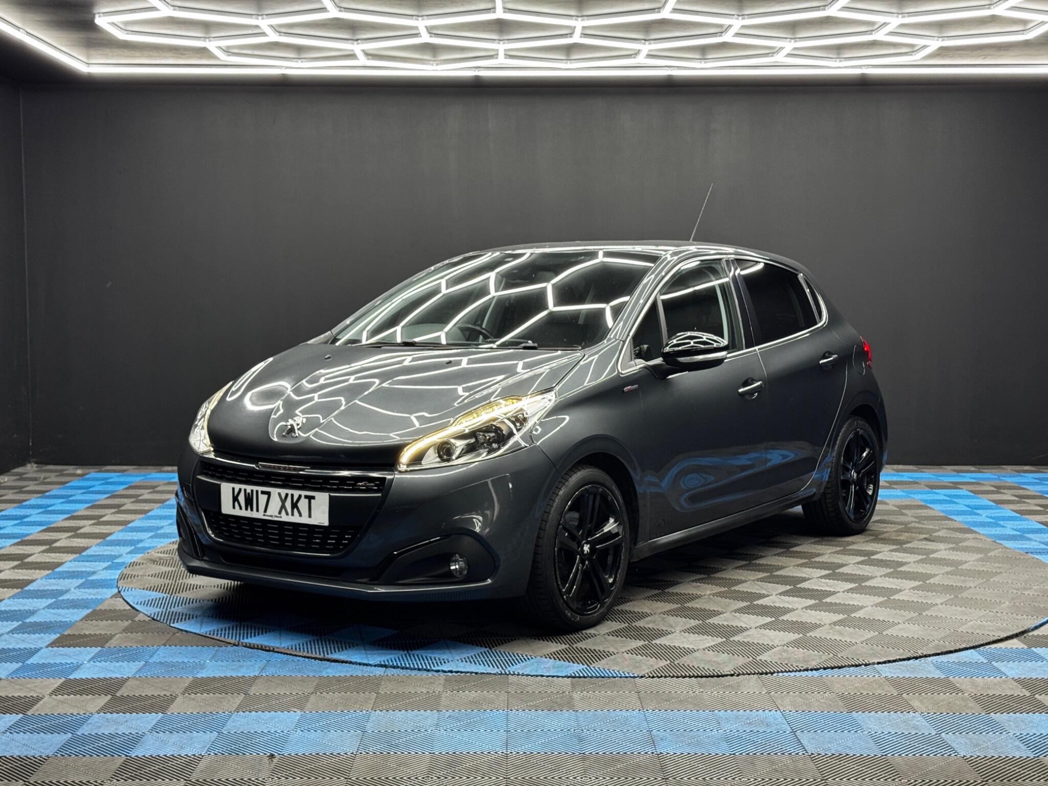 Peugeot 208 - Image 3