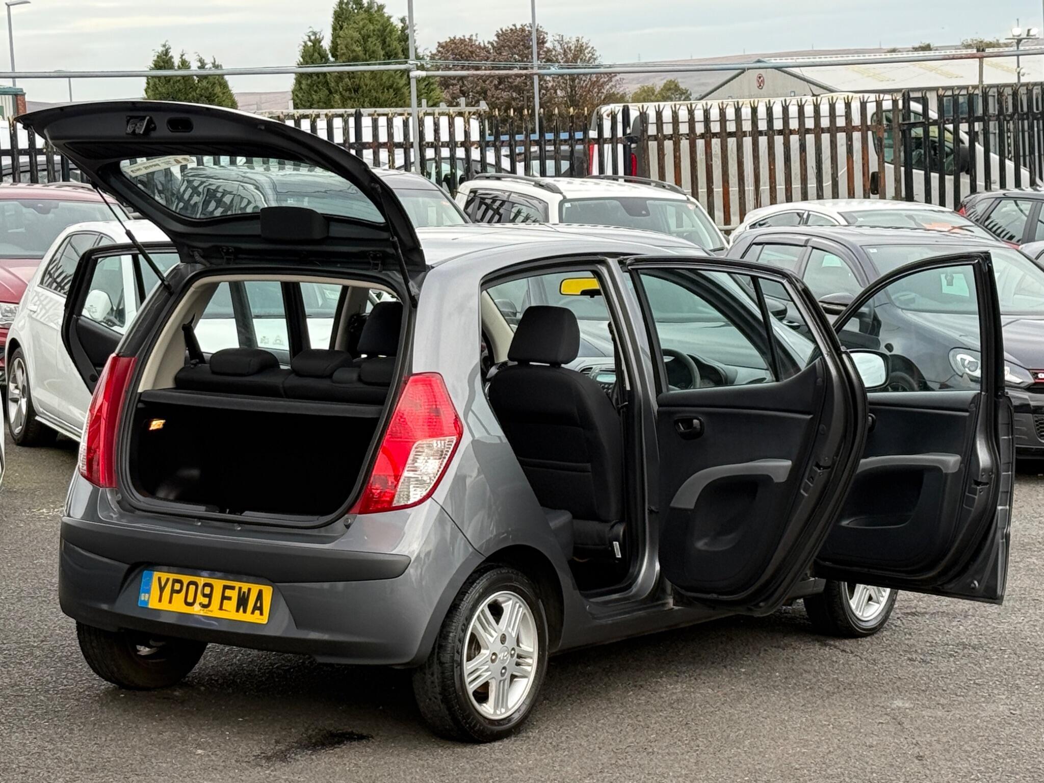 Hyundai i10 - Image 16
