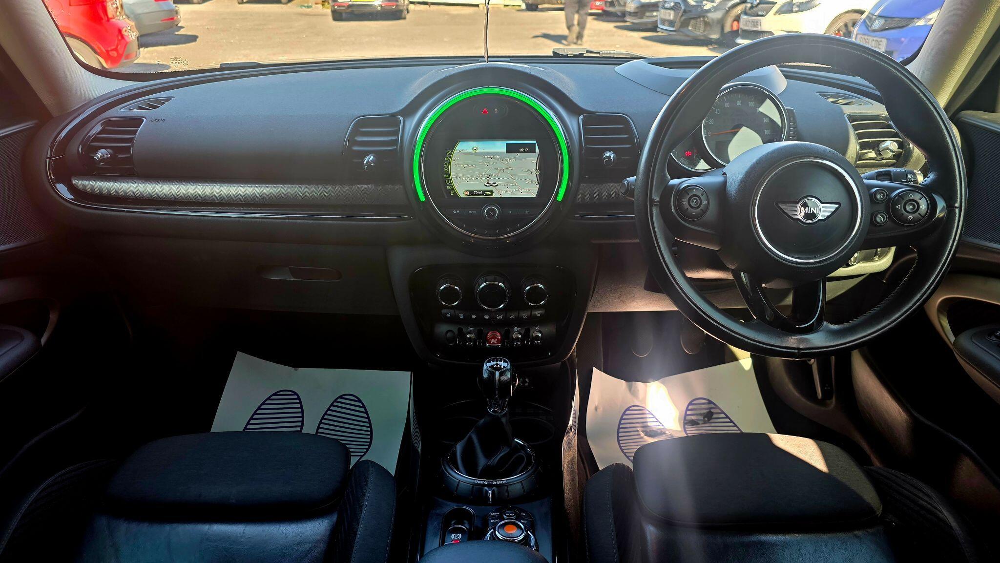 MINI Clubman - Image 18