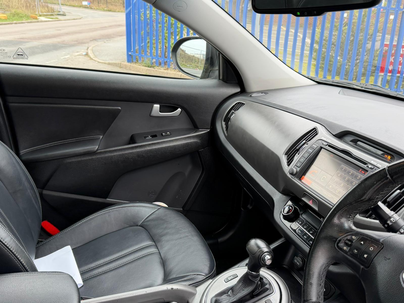 Kia Sportage - Image 17