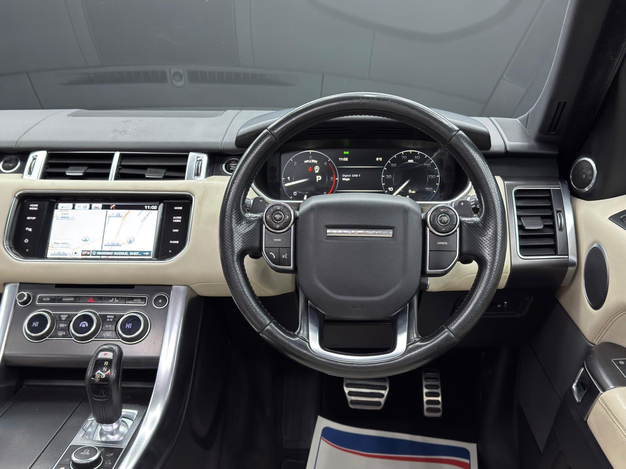 Land Rover RANGE ROVER SPORT - Image 18