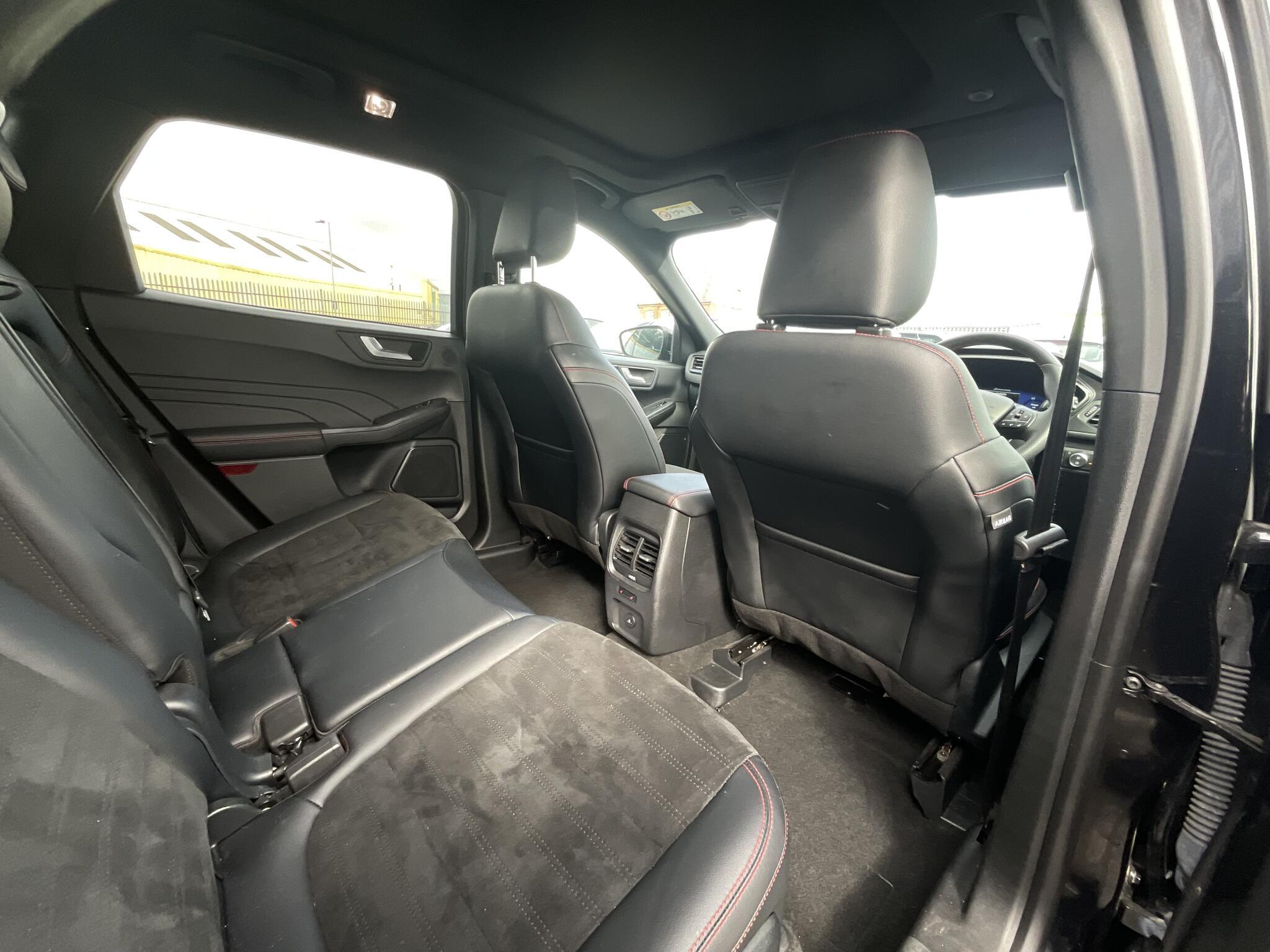 Ford Kuga - Image 10