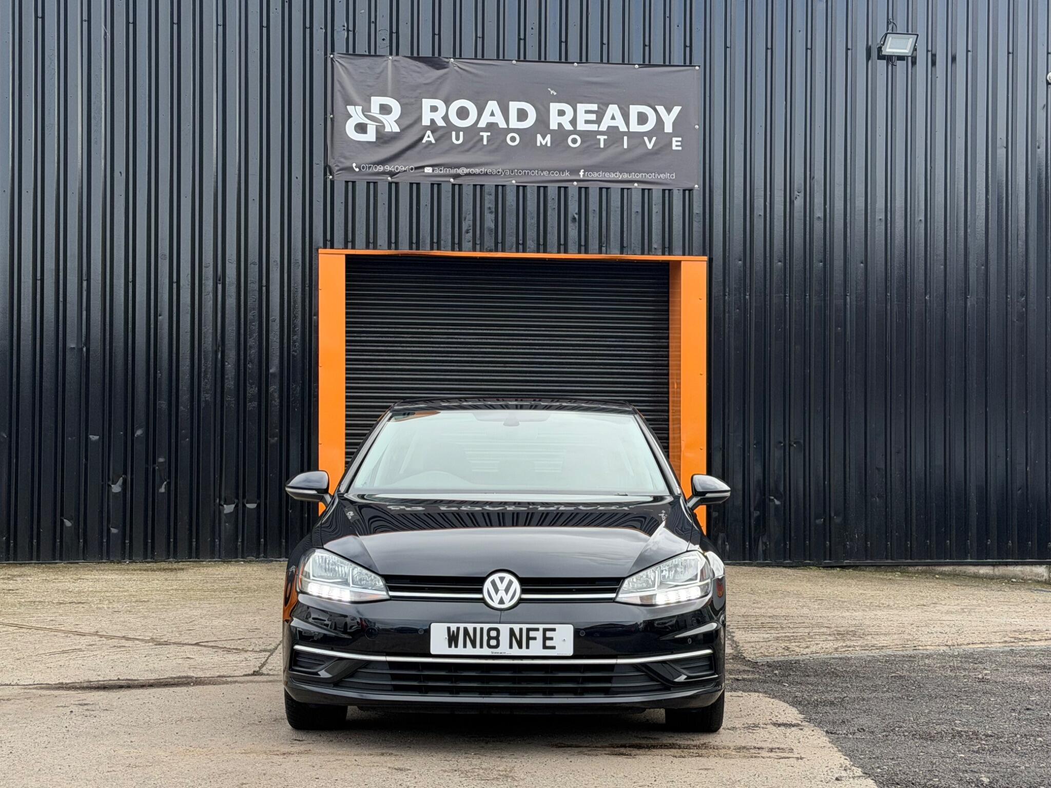 Volkswagen Golf - Image 8