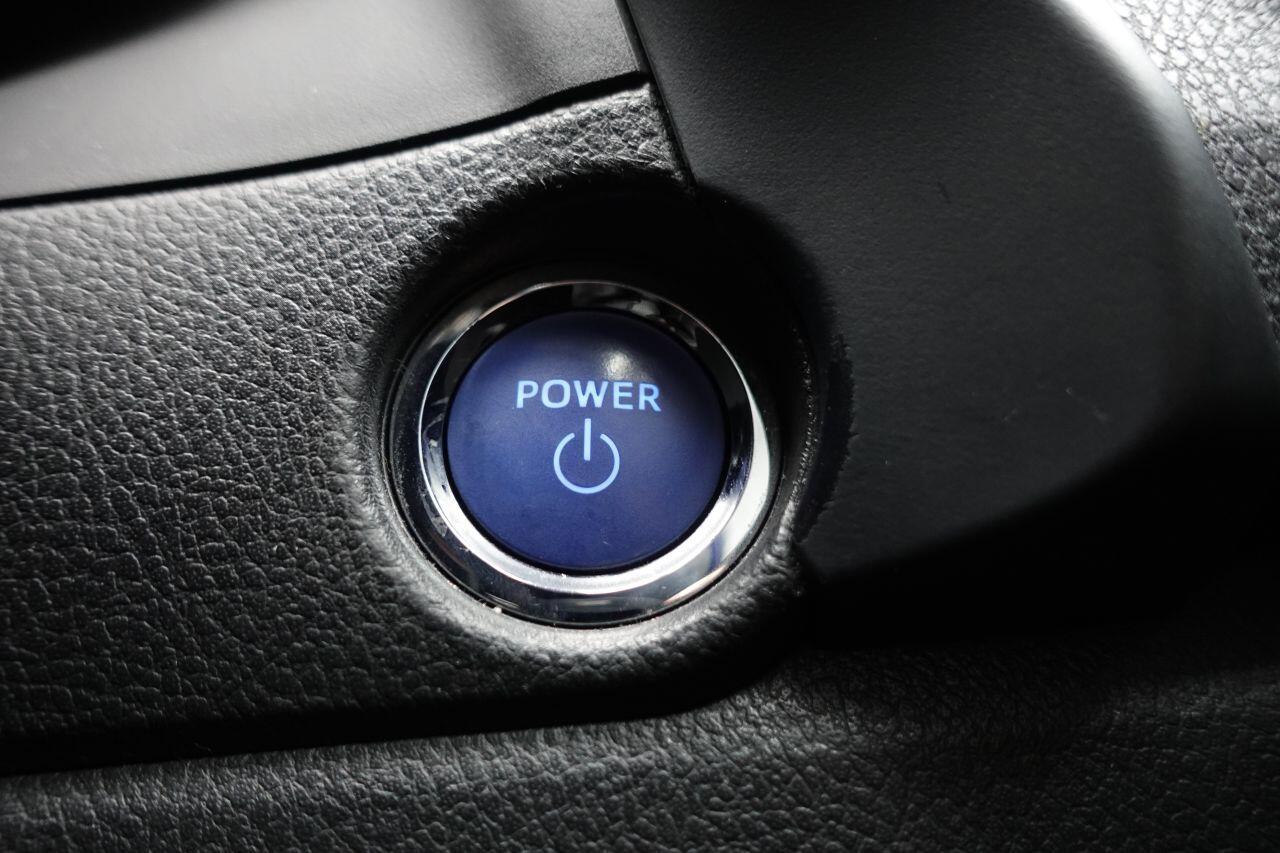 Toyota Auris - Image 42