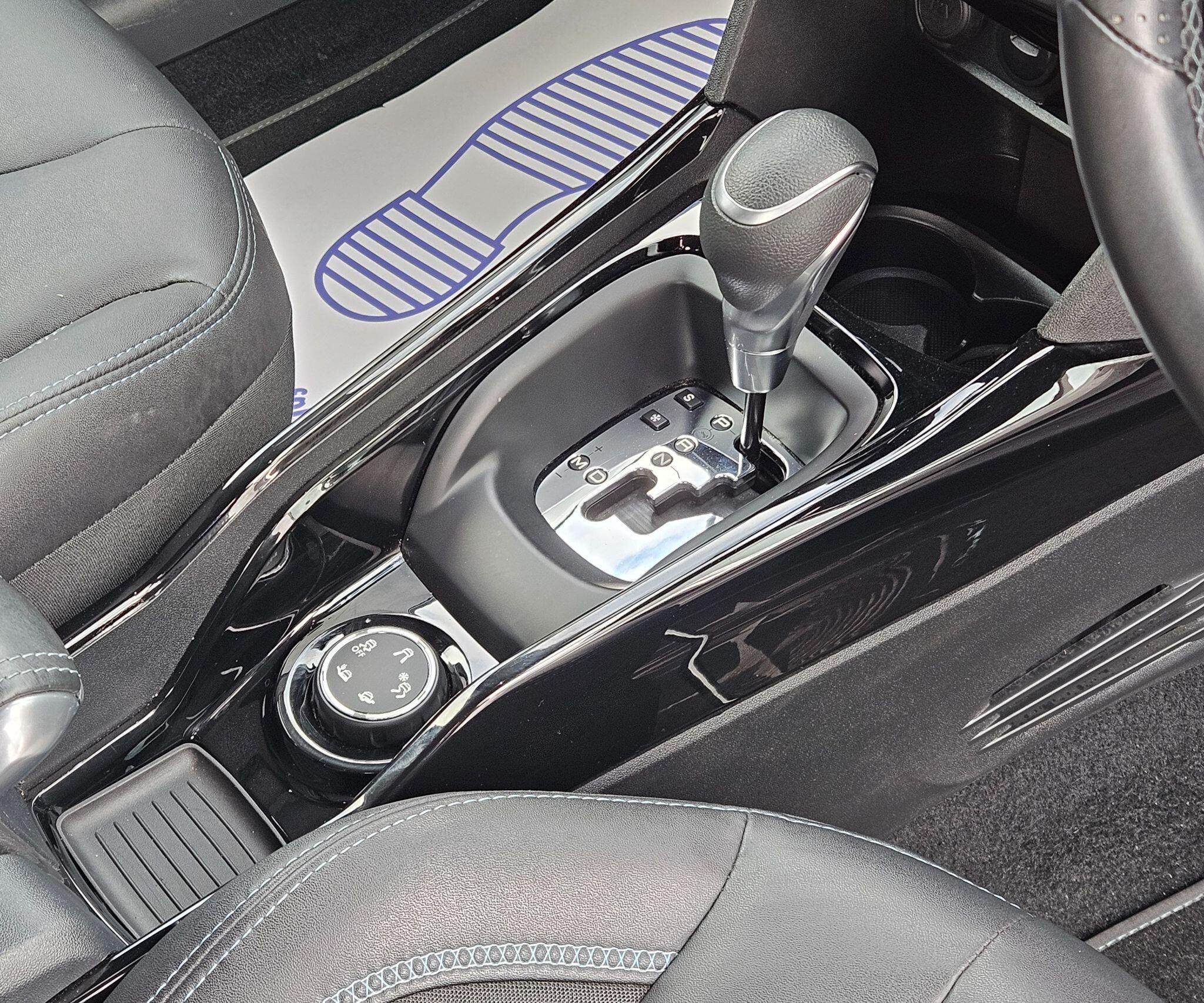 Peugeot 2008 - Image 48