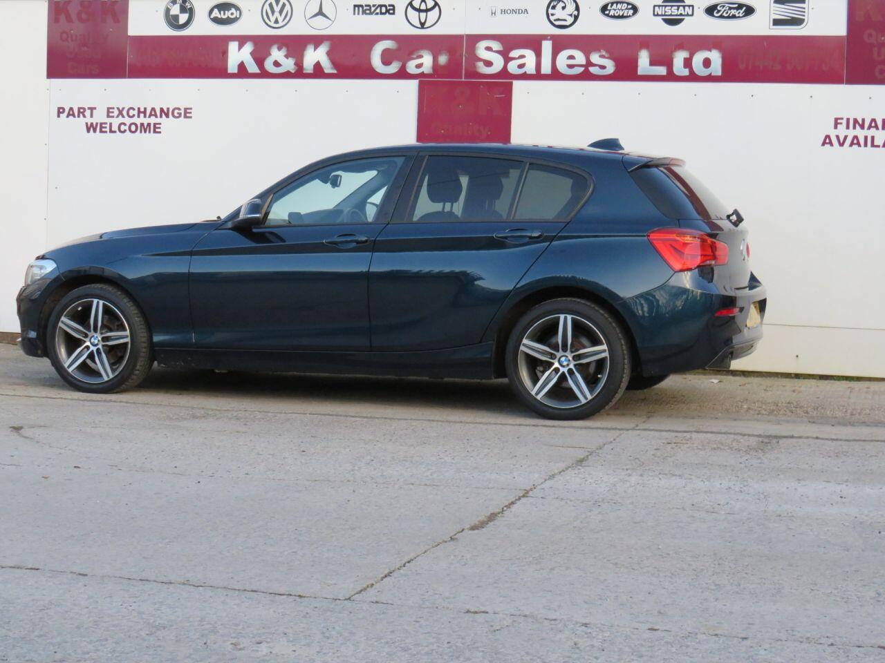 BMW 1 Series - Image 32