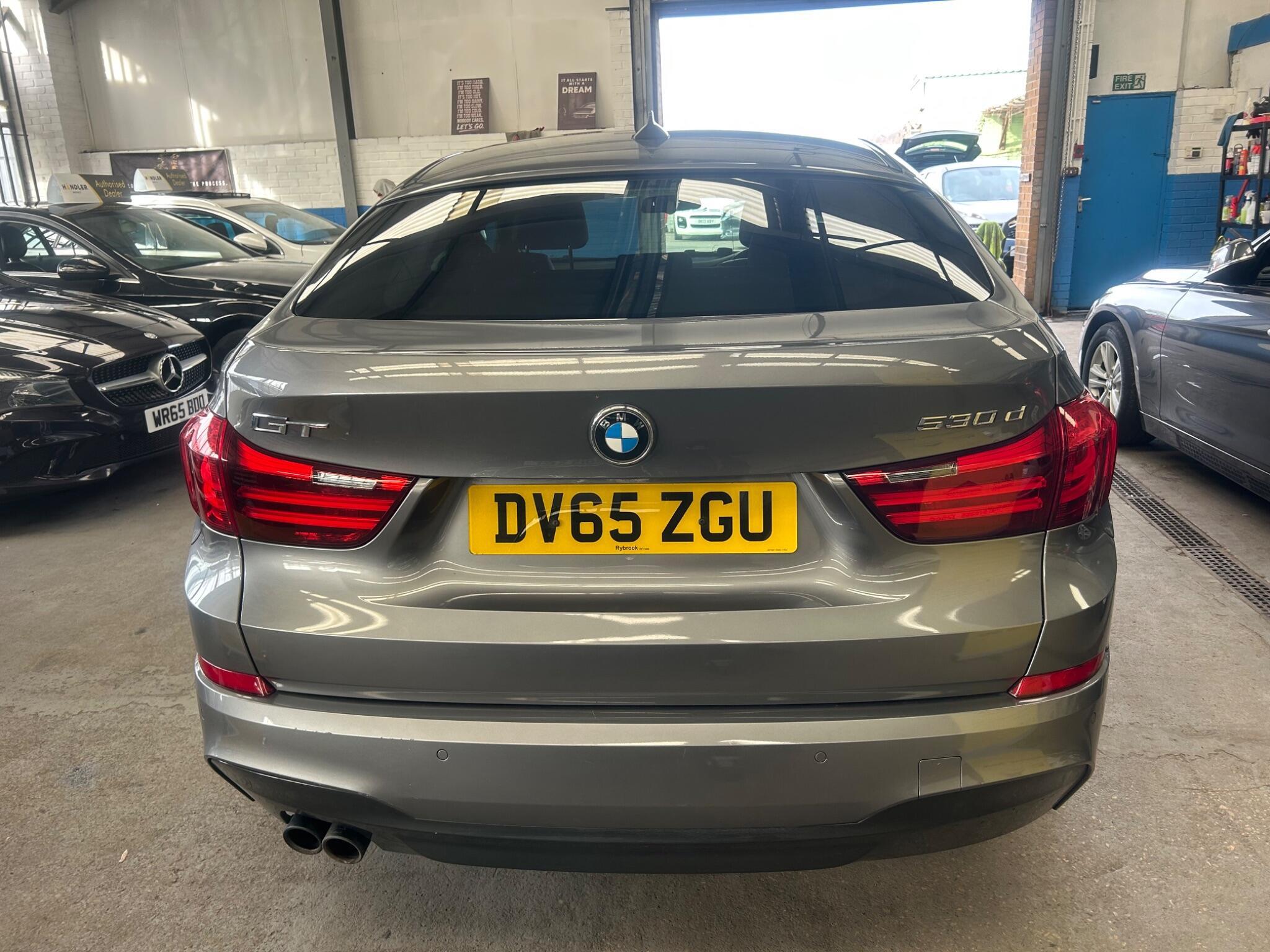 BMW 5 SERIES GRAN TURISMO - Image 7