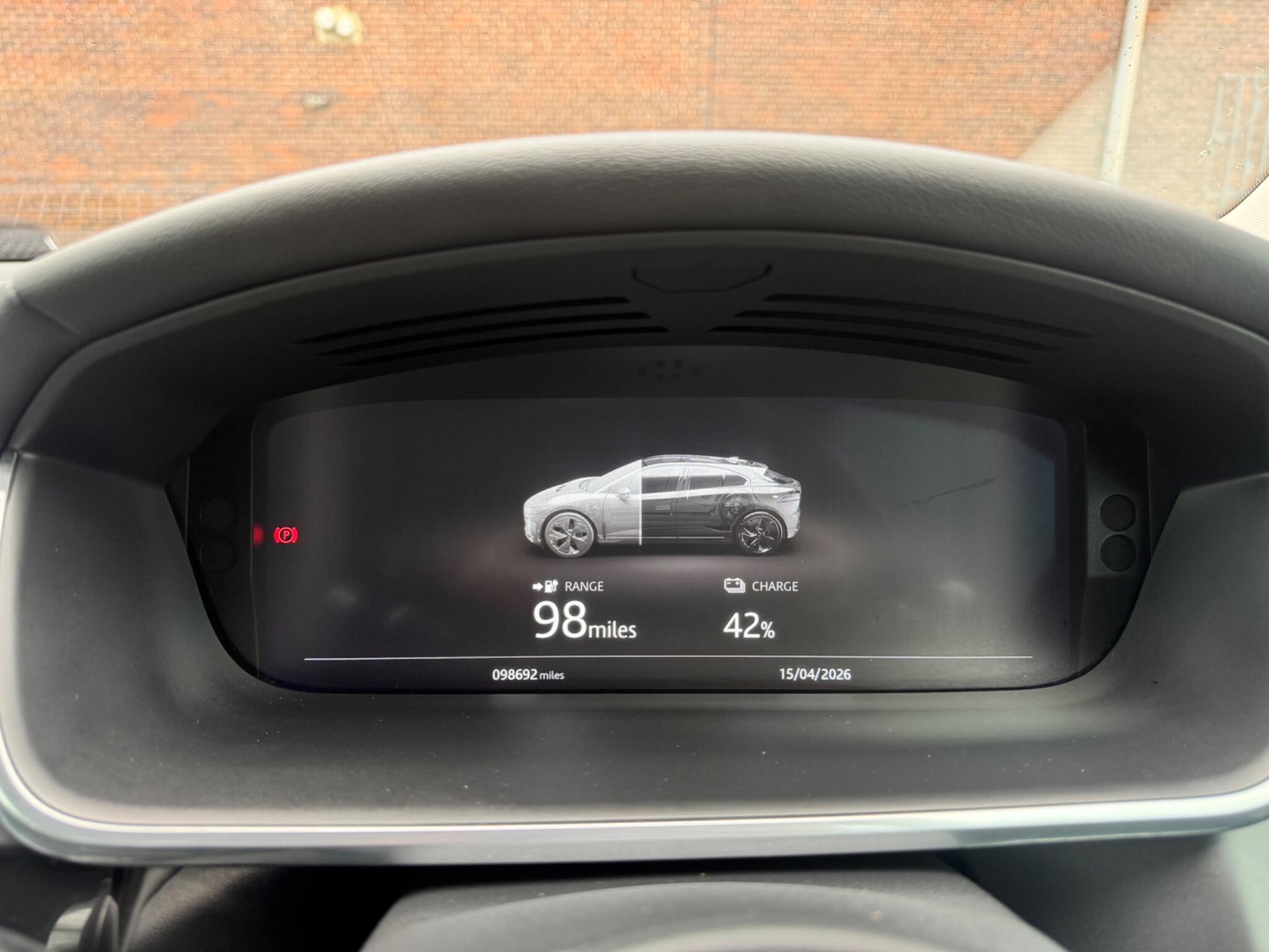 Jaguar I-Pace - Image 54