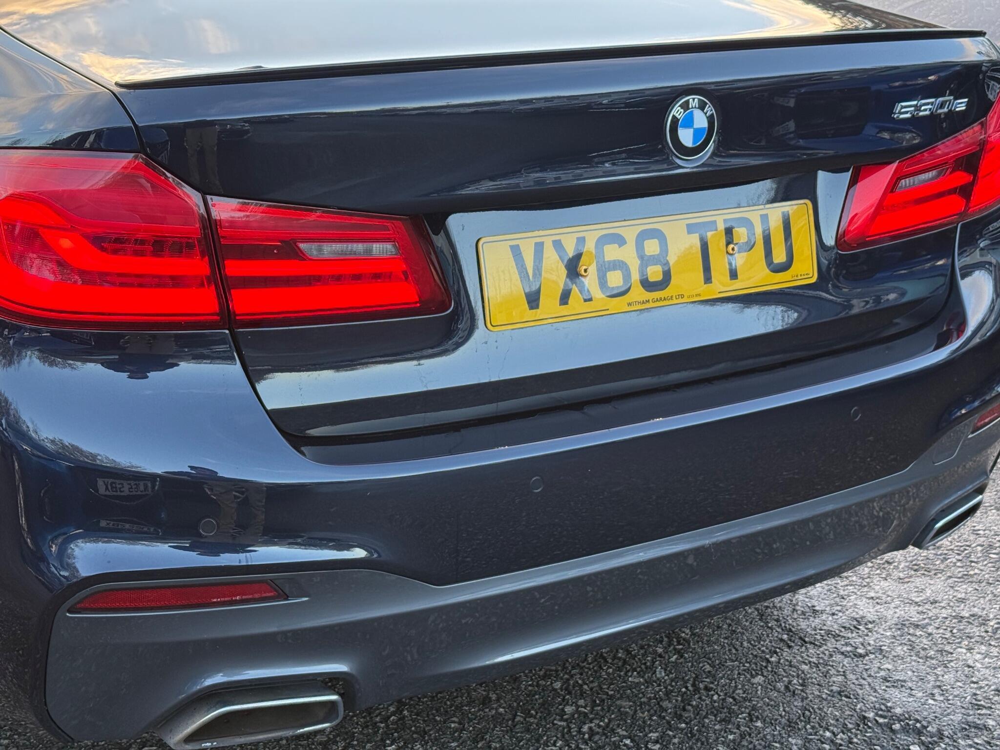 BMW 5 Series - Image 48