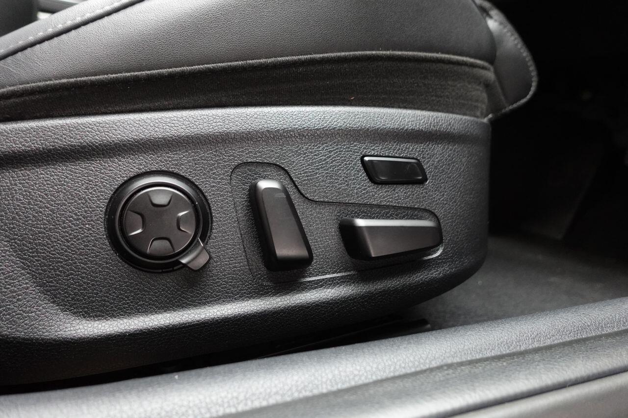 Kia Stinger - Image 20