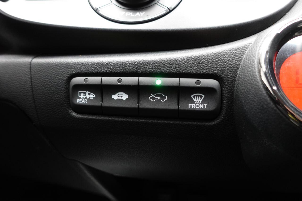 Honda Jazz - Image 17