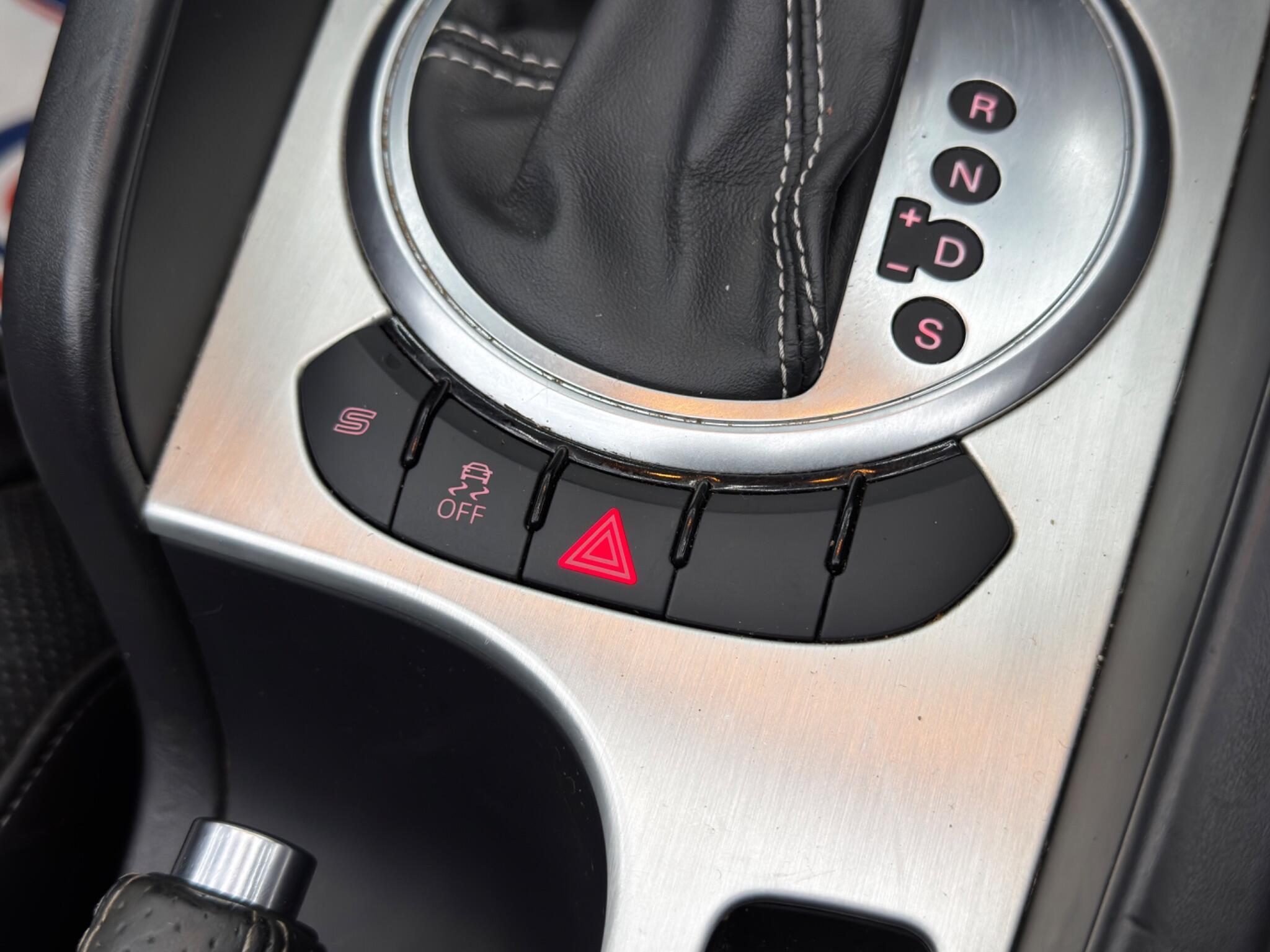 Audi TT RS - Image 25