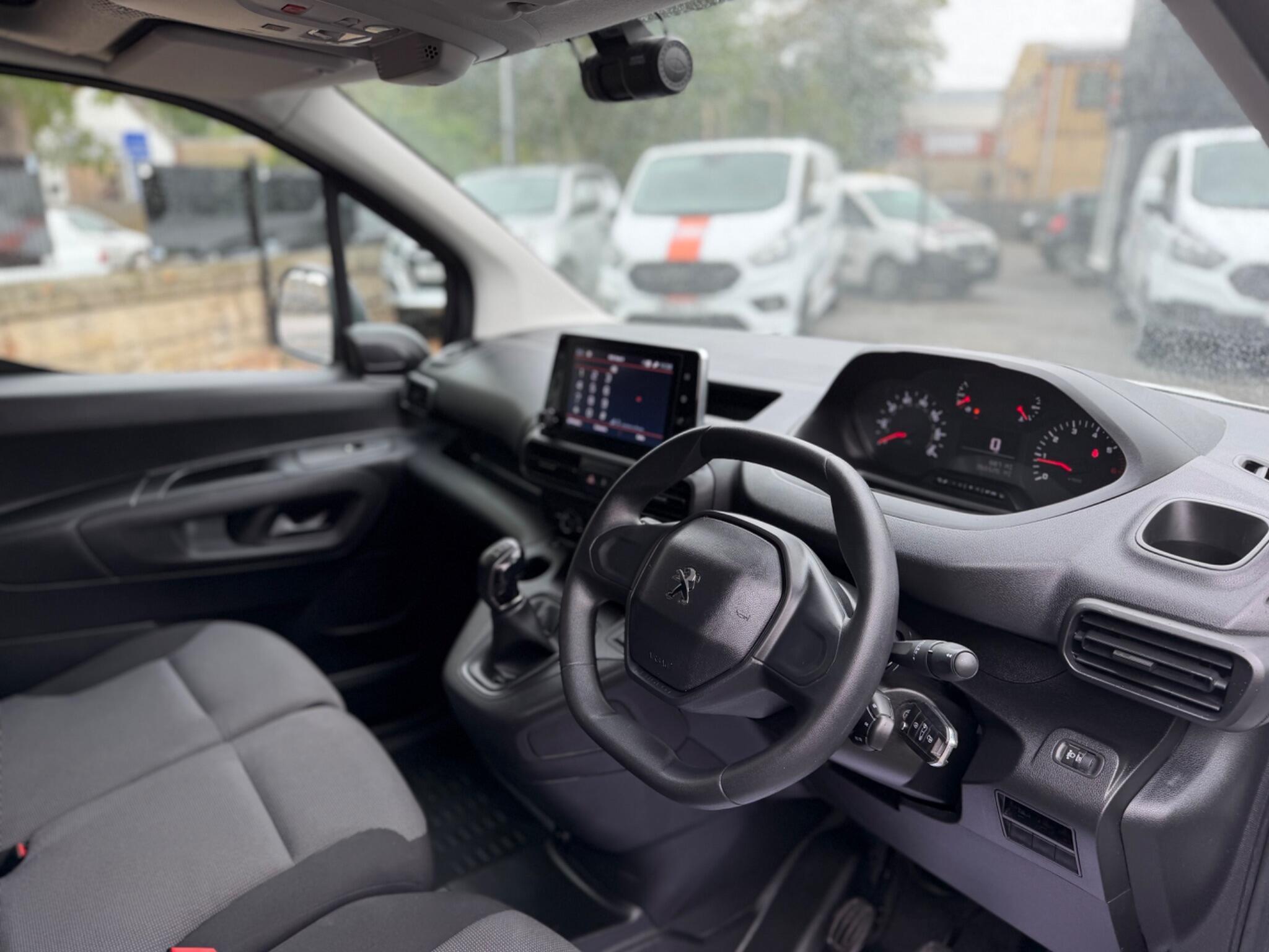 Peugeot Partner - Image 20