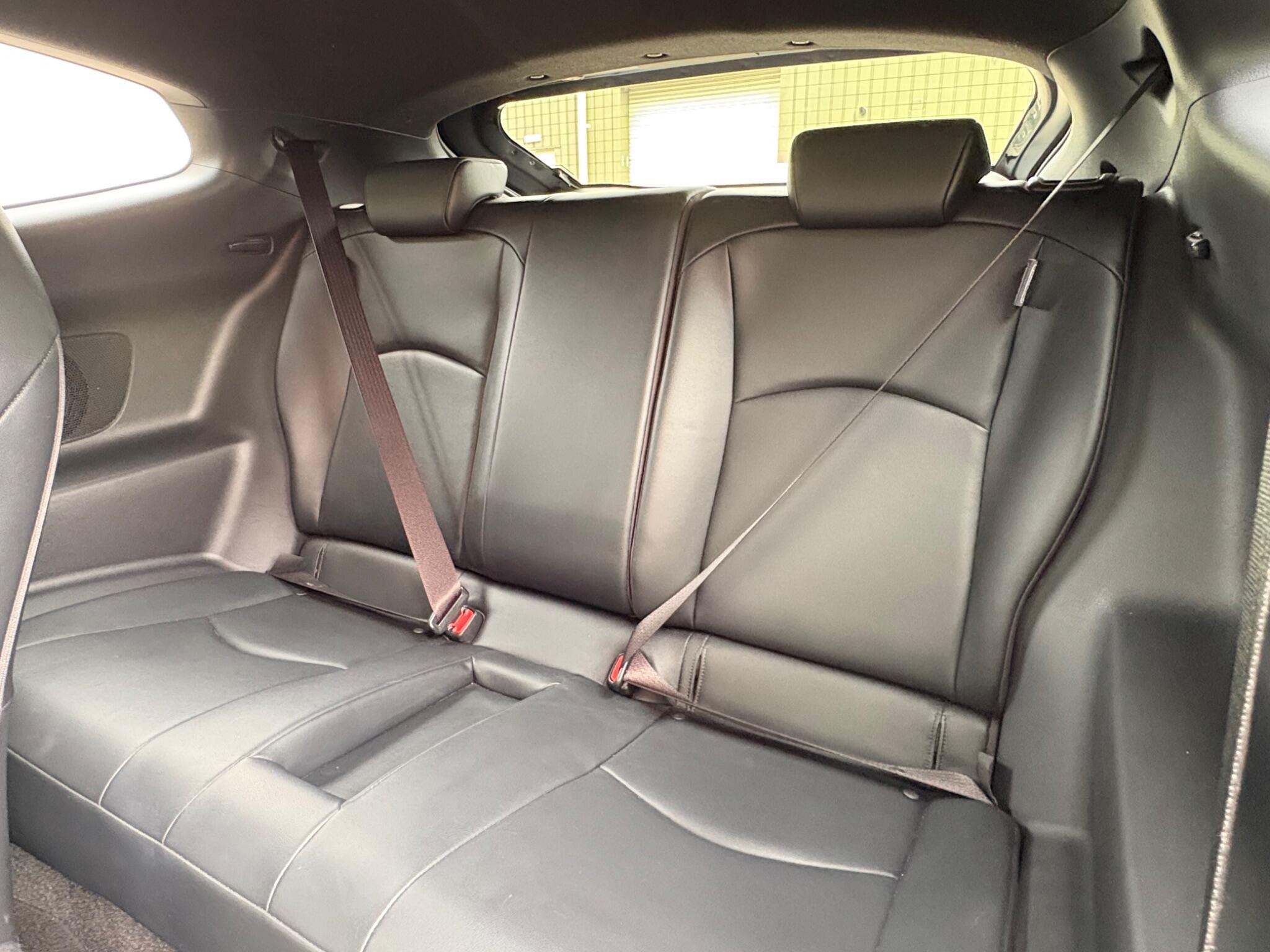 Toyota Yaris - Image 14