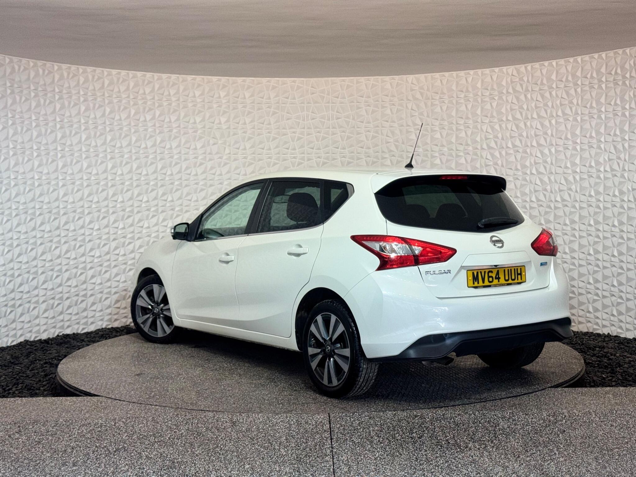 Nissan Pulsar - Image 16