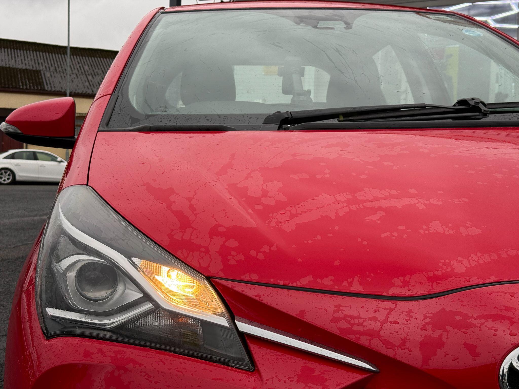 Toyota Yaris - Image 11